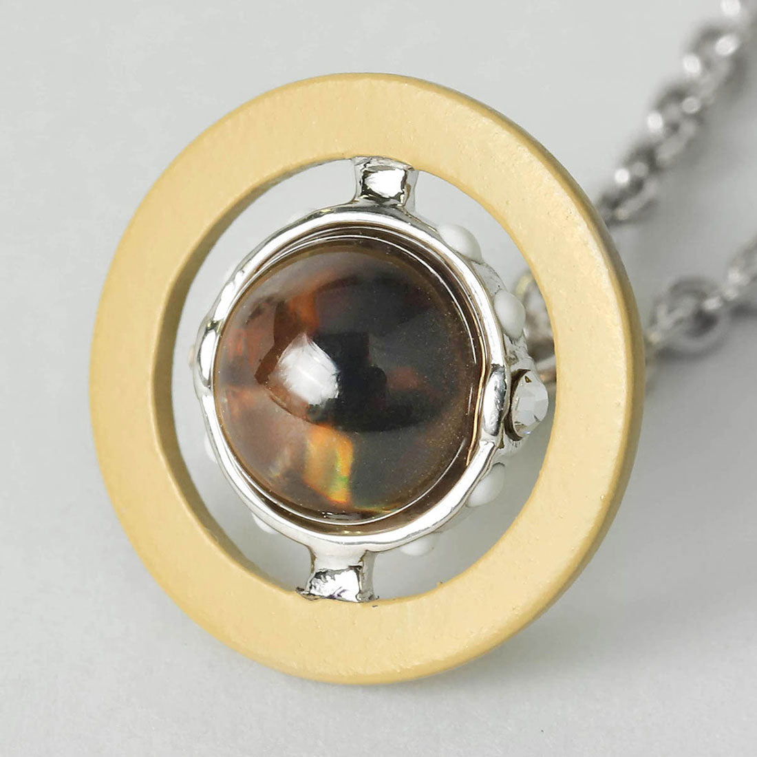 ヴィヴィアン ウエストウッド Vivienne Westwood ネックレス マン プティット オリジナル オーブ NECKLACE 630203CH 02P674 37383749 P674 SILVER/KHAKI （シルバー/カーキ） シルバー/カーキ