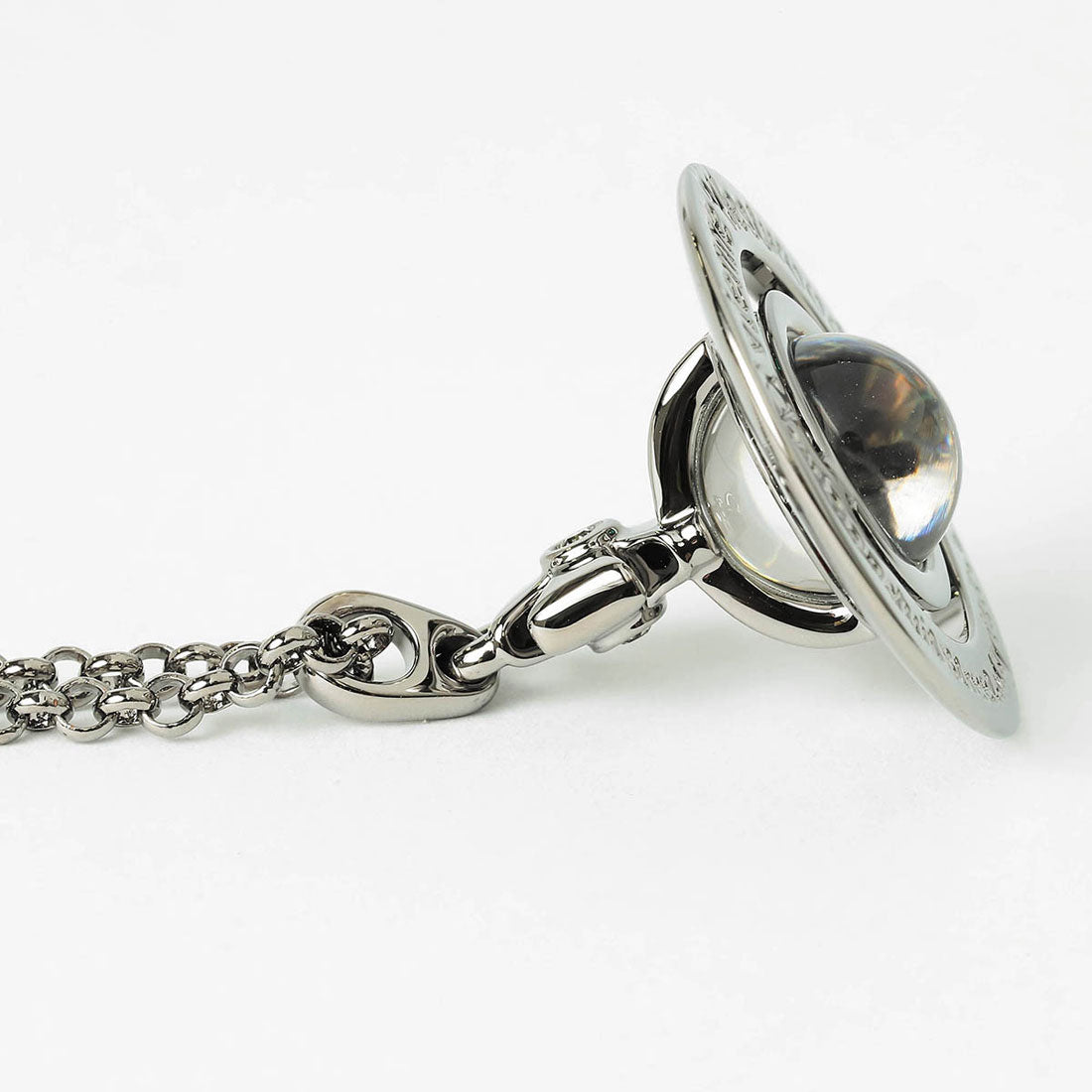 ヴィヴィアン ウエストウッド Vivienne Westwood ネックレス ニュー タイニー オーブ PENDANT NECKLACE 63020097 02S001 CN 27723270 S001 GUNMETAL （ガンメタル） ガンメタル