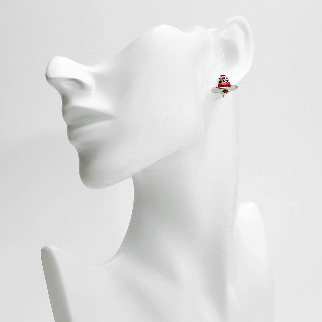 ヴィヴィアン ウエストウッド Vivienne Westwood ピアス ファビアンナ バスレリーフ EARRING 62010386 02P420 （シルバー） シルバー