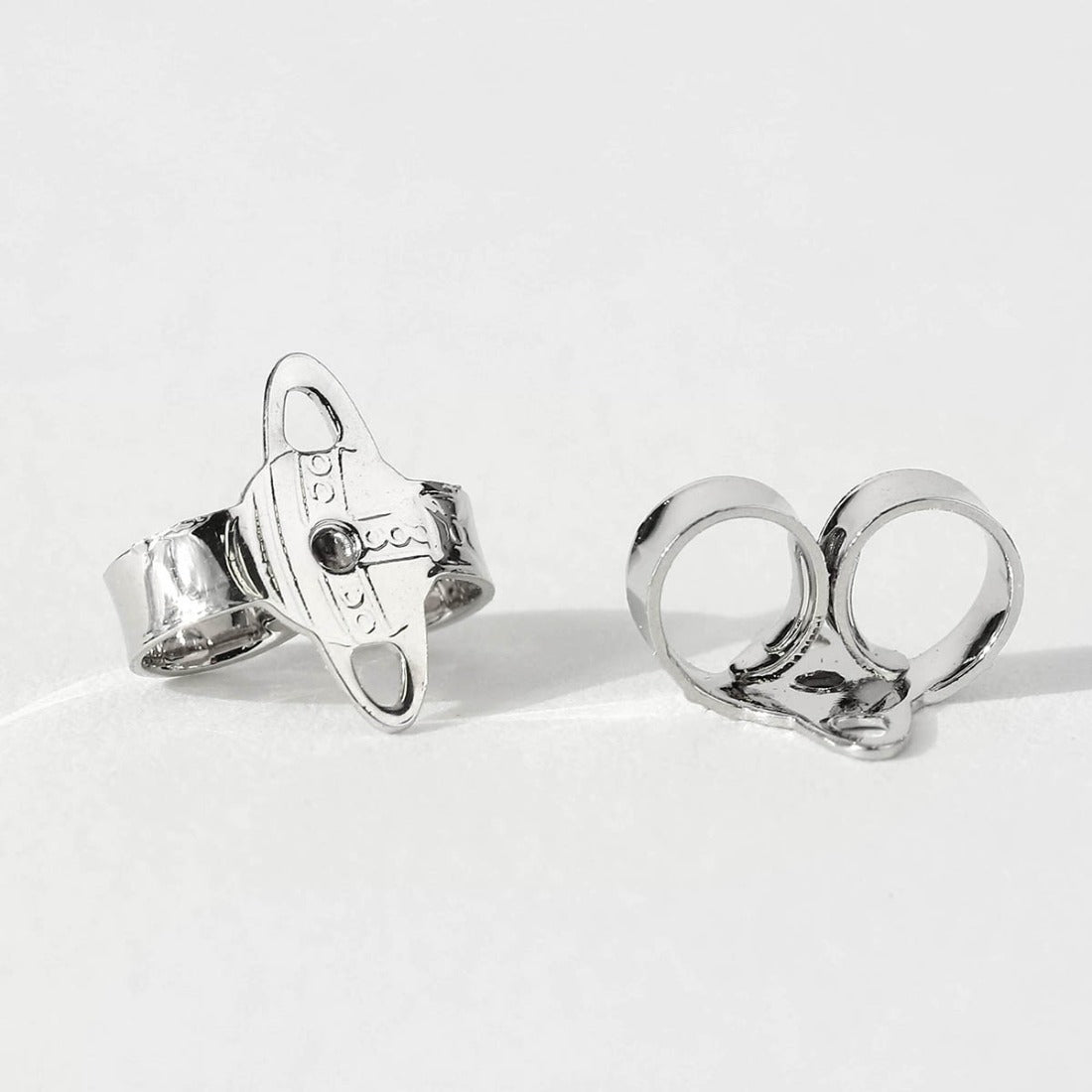ヴィヴィアン ウエストウッド Vivienne Westwood ピアス ファビアンナ バスレリーフ EARRING 62010386 02P420 （シルバー） シルバー