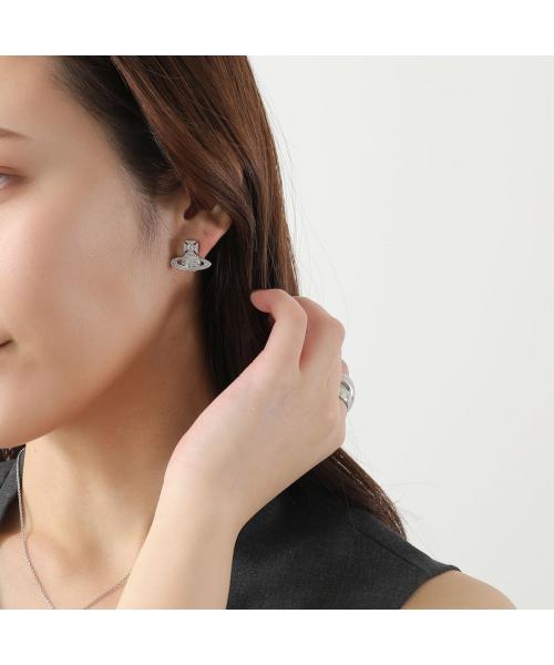 ヴィヴィアン ウエストウッド Vivienne Westwood Vivienne Westwood ピアス CARMELA BAS RELIEF 6201033A （P102/PLATINUM/WHITE-CZ） P102/PLATINUM/WHITE-CZ