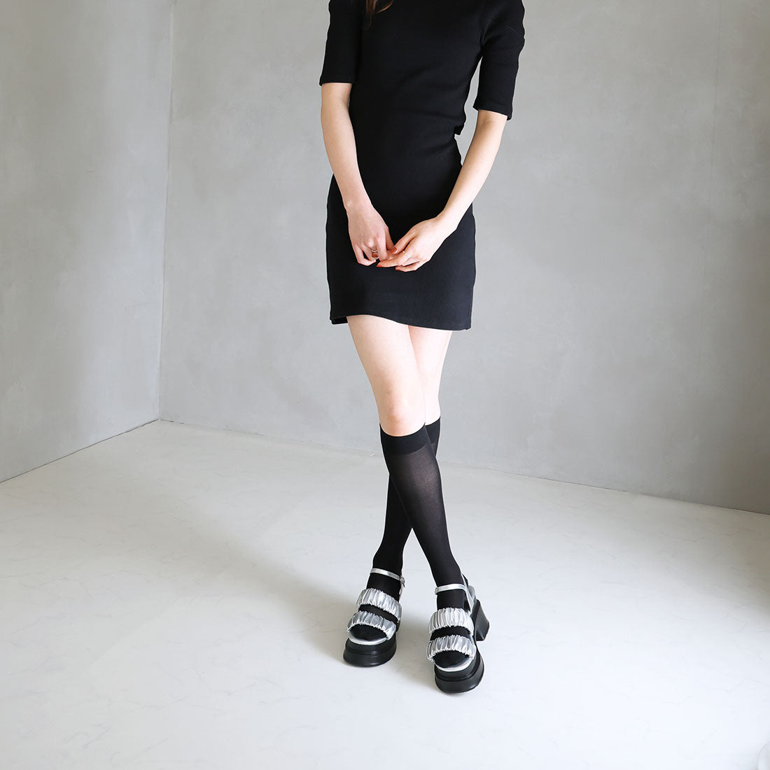 【2025年春夏新作】ヴィヴィアン VIVIAN 厚底ダブルギャザーベルトストラップサンダル