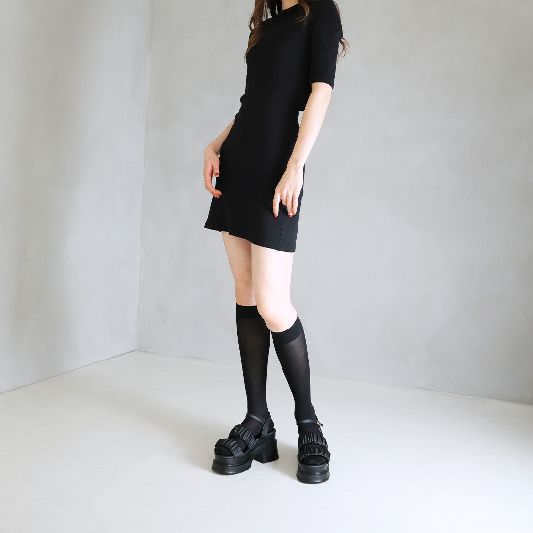 【2025年春夏新作】ヴィヴィアン VIVIAN 厚底ダブルギャザーベルトストラップサンダル