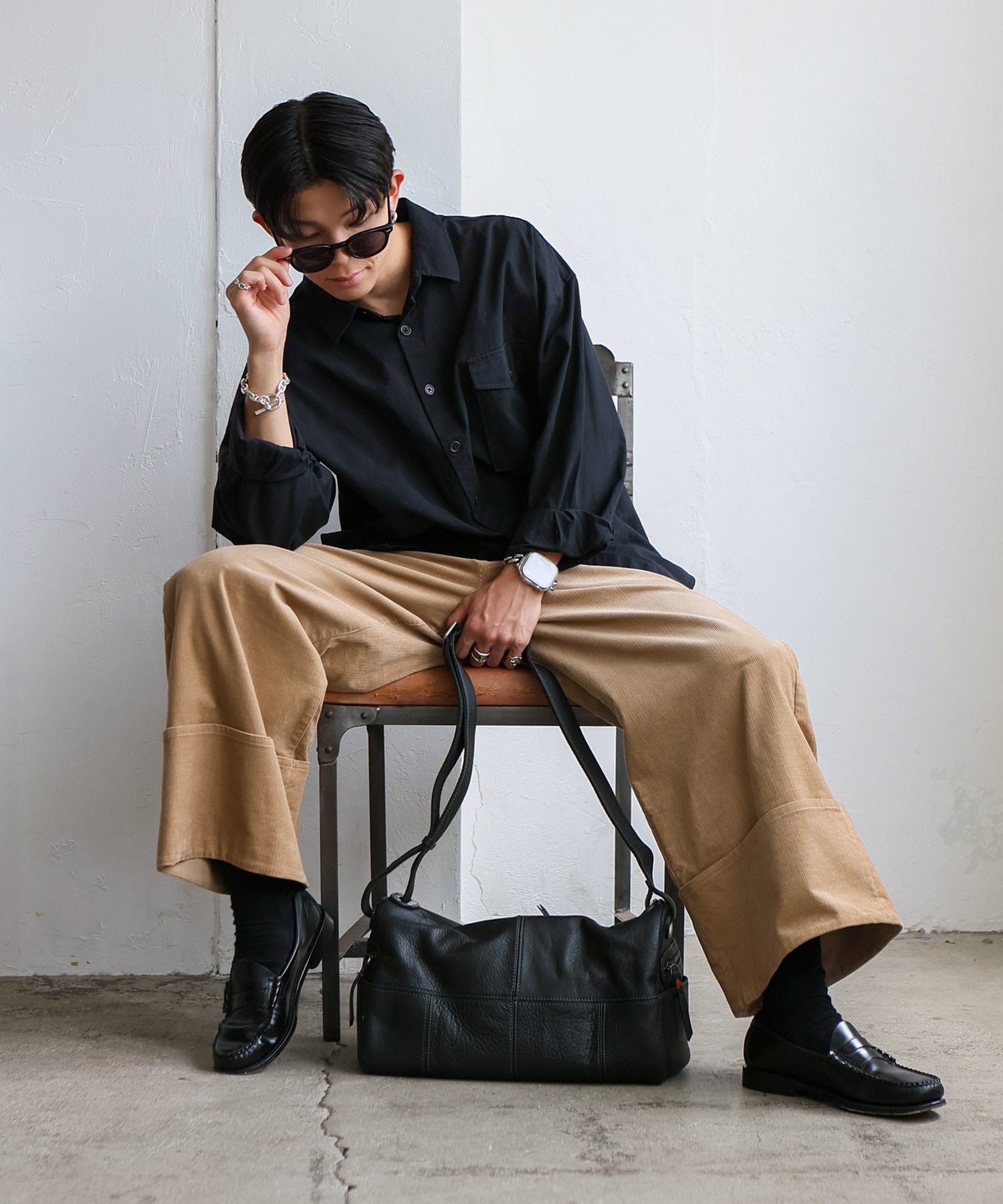 ヴィータフェリーチェ VitaFelice 本革ショルダーバッグ （BLACK） BLACK