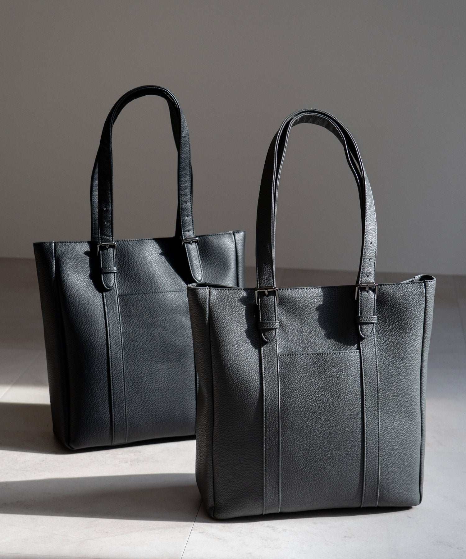 ヴィータフェリーチェ VitaFelice ベルトハンドルビジネストートバッグ （BLACK） BLACK