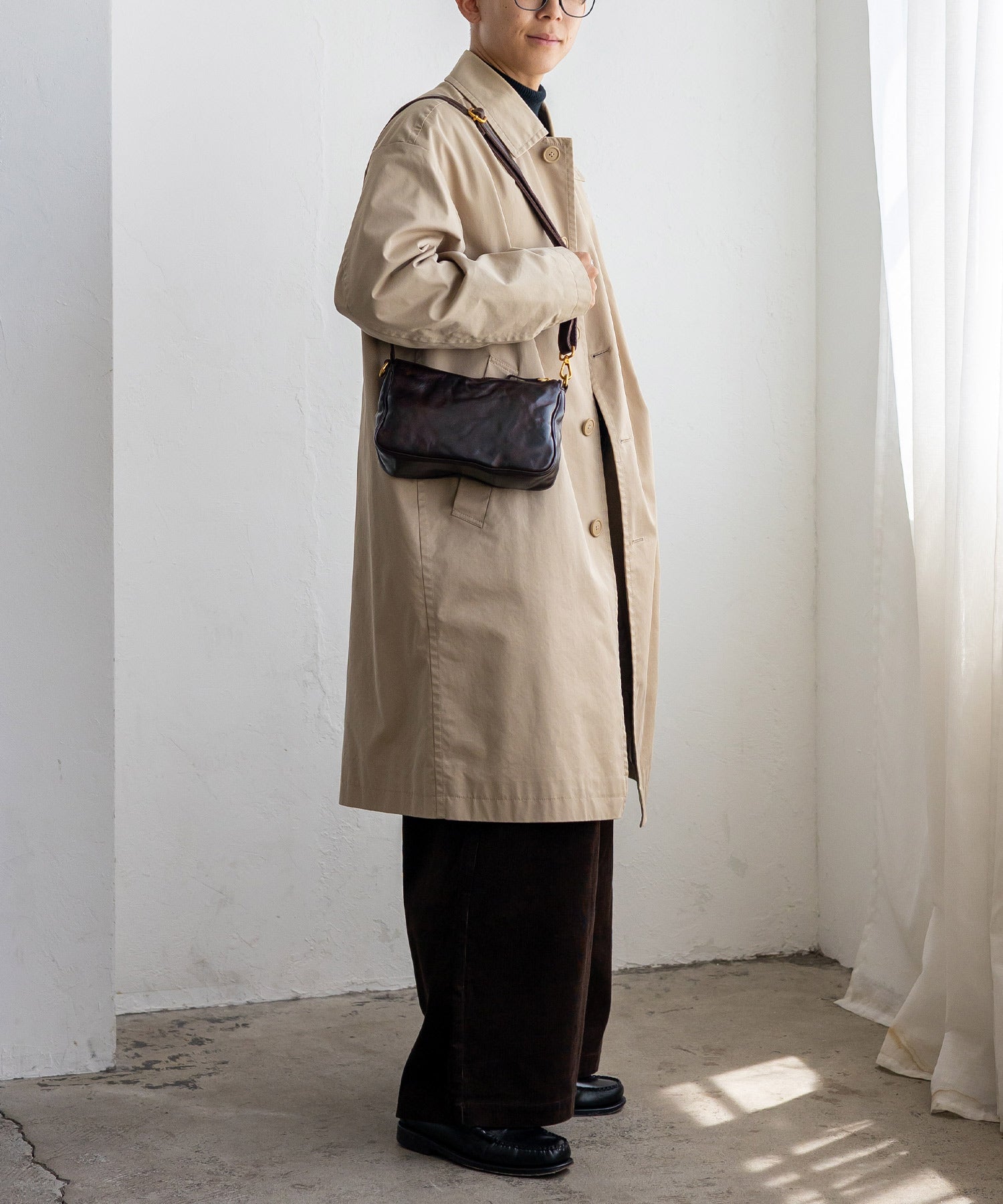 ヴィータフェリーチェ VitaFelice ヴィンテージレザー2wayミニショルダー （CAMEL） CAMEL