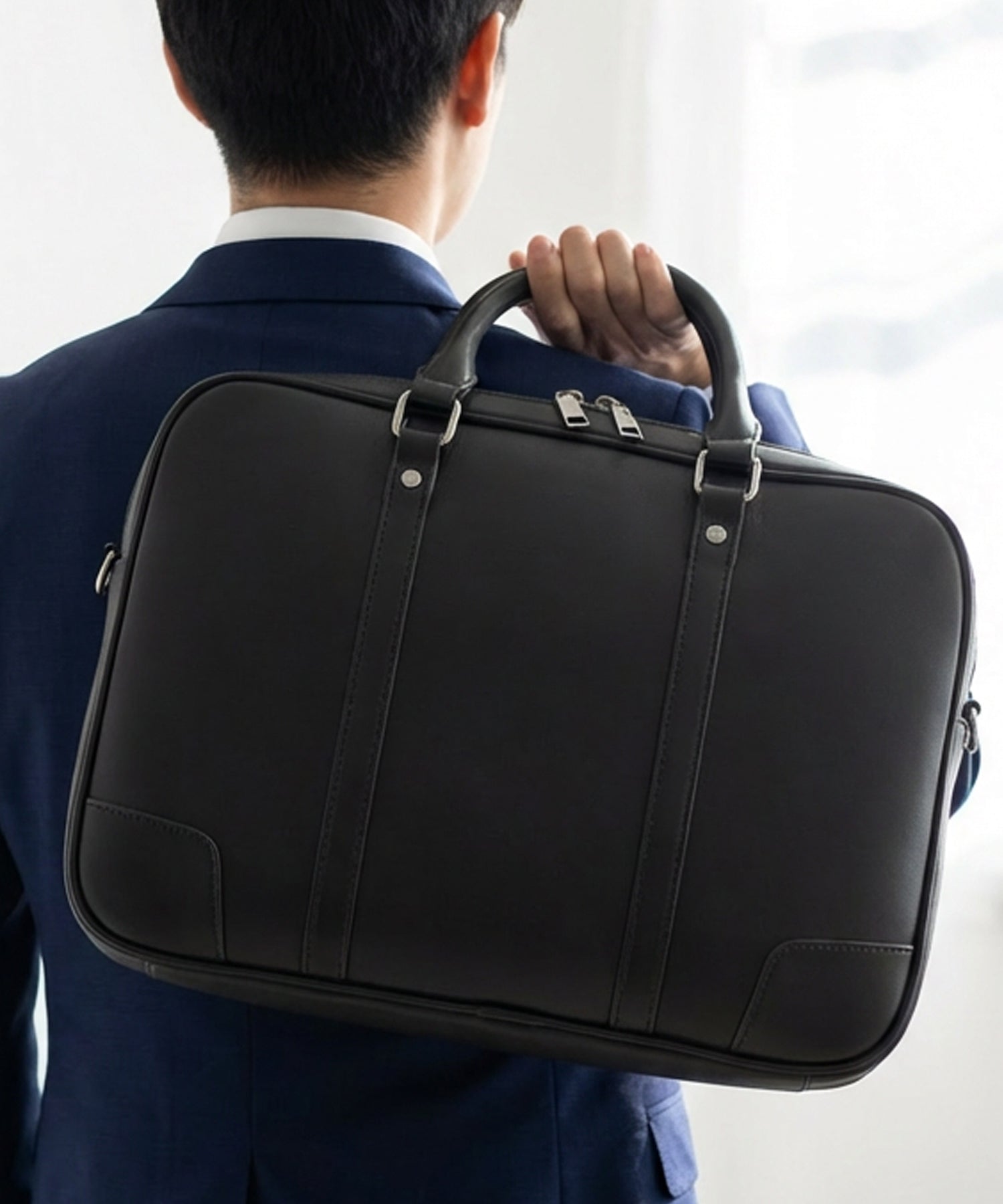 ヴィータフェリーチェ VitaFelice ラウンドファスナー2wayビジネスバッグ （NAVY） NAVY