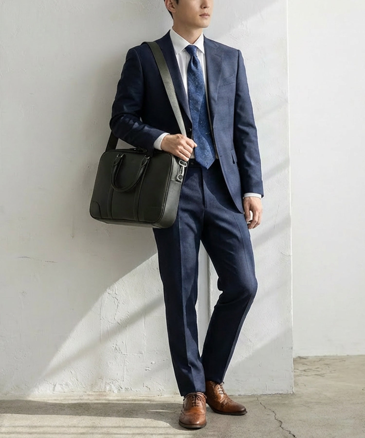 ヴィータフェリーチェ VitaFelice ラウンドファスナー2wayビジネスバッグ （NAVY） NAVY