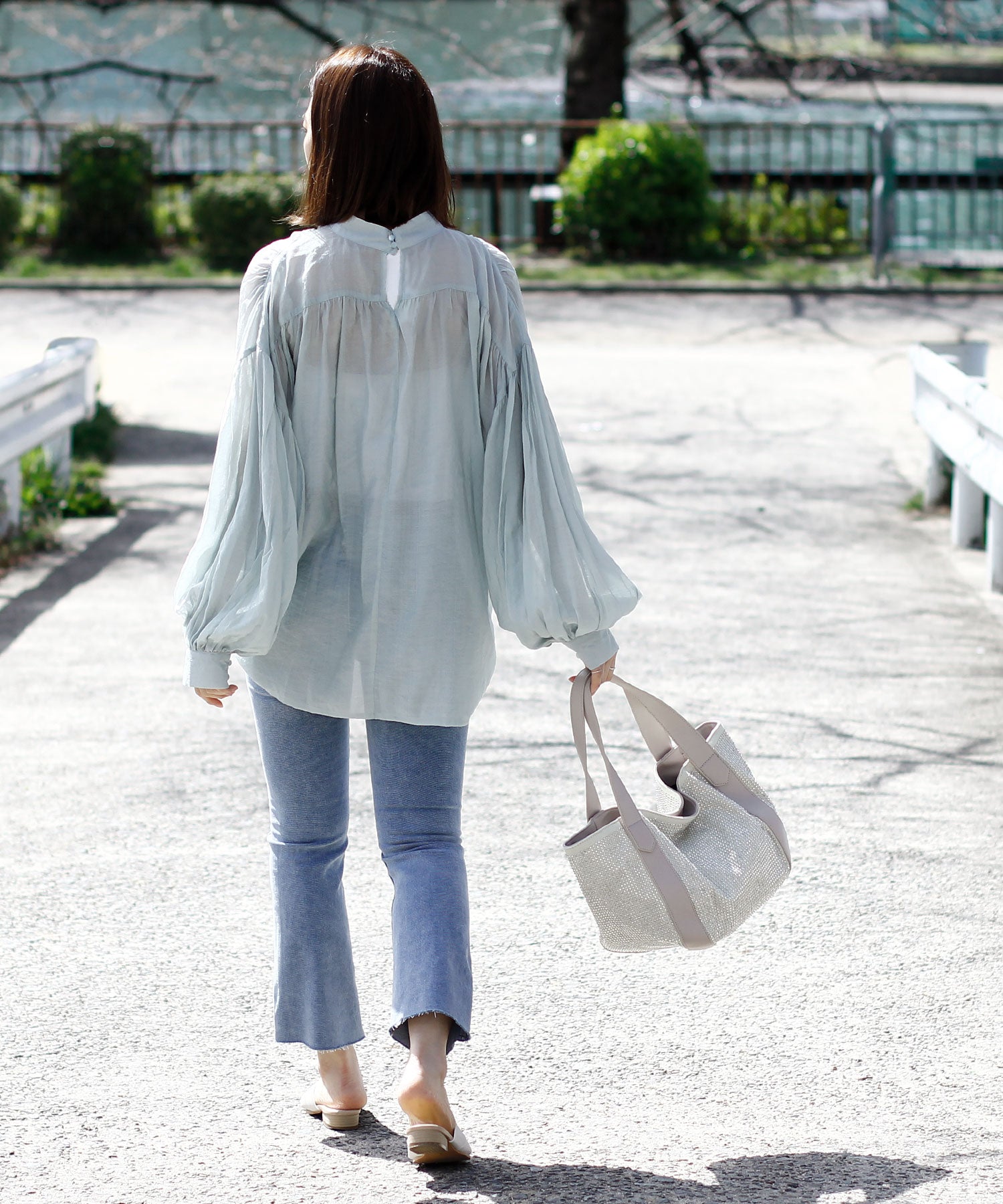 ヴィータフェリーチェ VitaFelice ラインストーンラウンドトートバッグ【aroco/アロコ】 a4 レディース バルーントートバッグ 通勤バッグ バルーンバッグ キラキラ マザーズバック （デニム） デニム