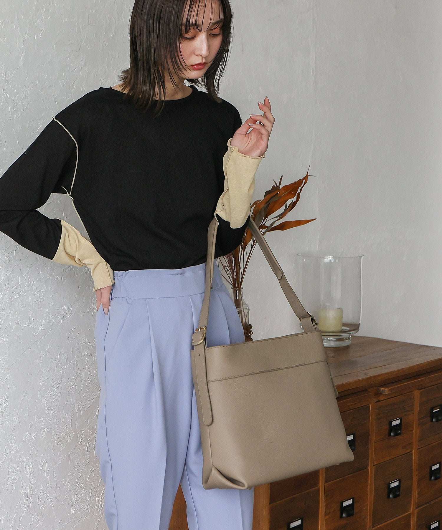VitaFelice VitaFelice One Handle Genuine Leather Shoulder Tote Bag