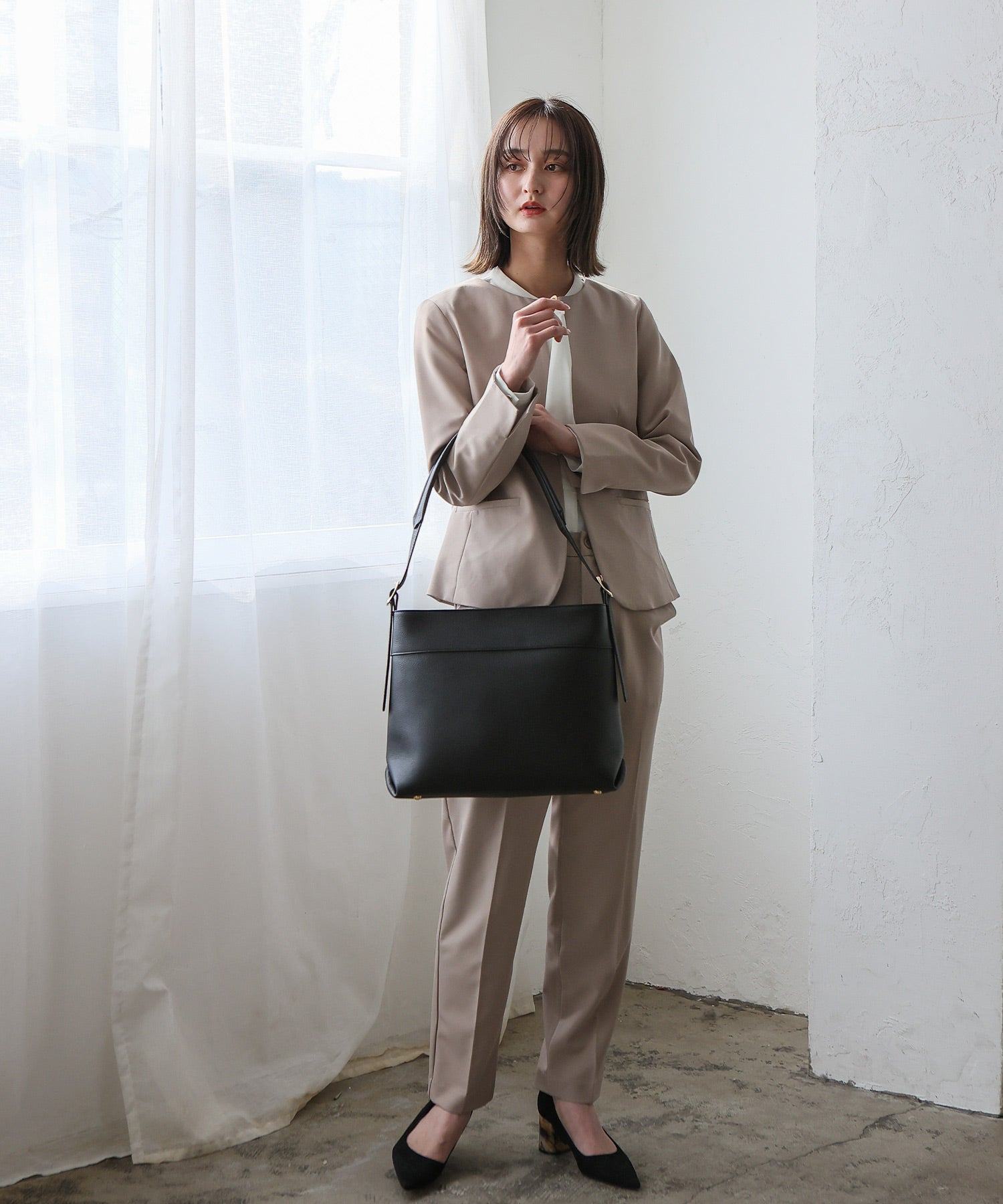 VitaFelice VitaFelice One Handle Genuine Leather Shoulder Tote Bag