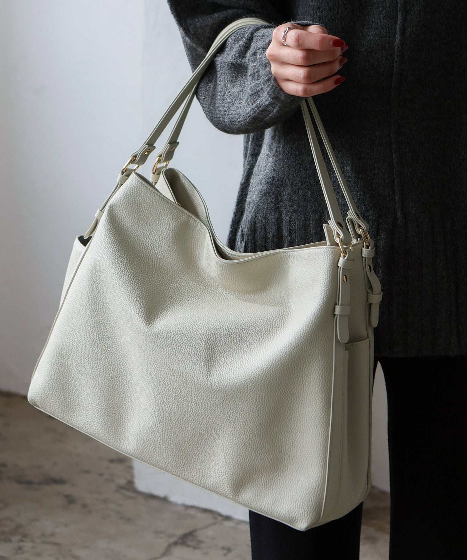 ヴィータフェリーチェ VitaFelice 2ROOMトートバッグ （IVORY） IVORY