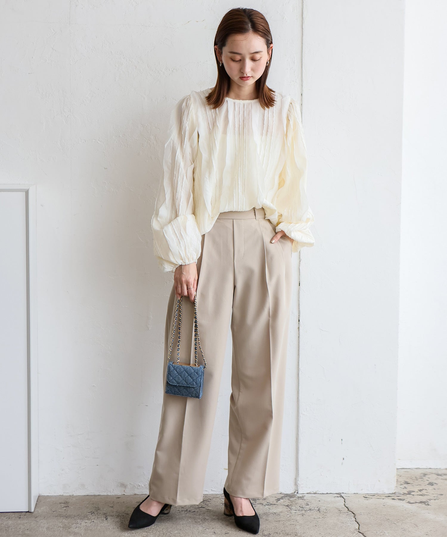 ヴィータフェリーチェ VitaFelice スクエアマイクロミニバッグ （DENIM） DENIM