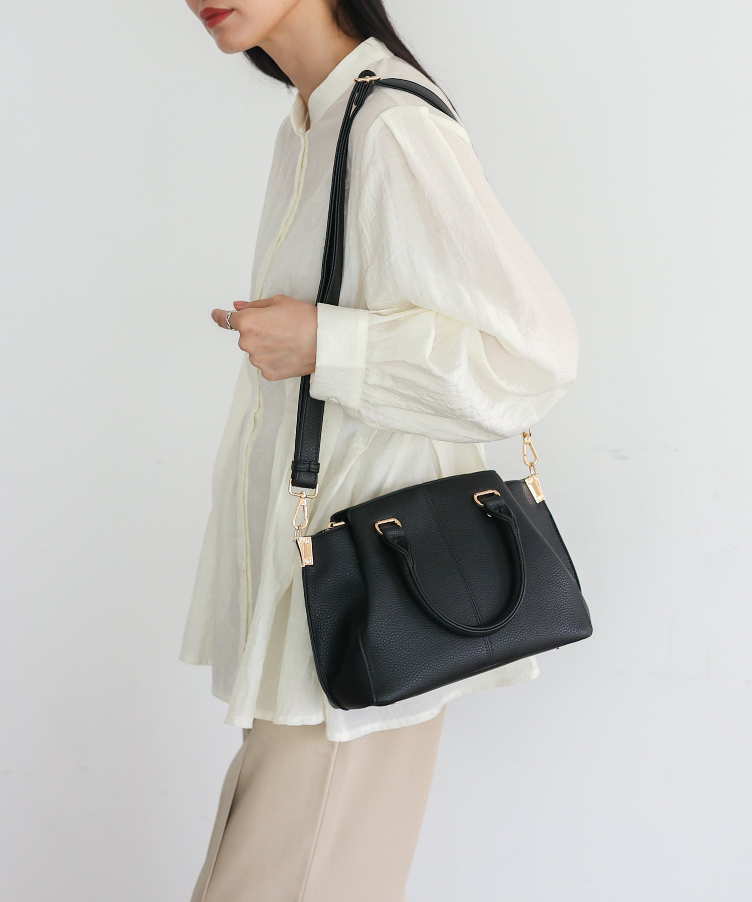 ヴィータフェリーチェ VitaFelice サイドタック2WAYハンドバッグ （BLACK） BLACK