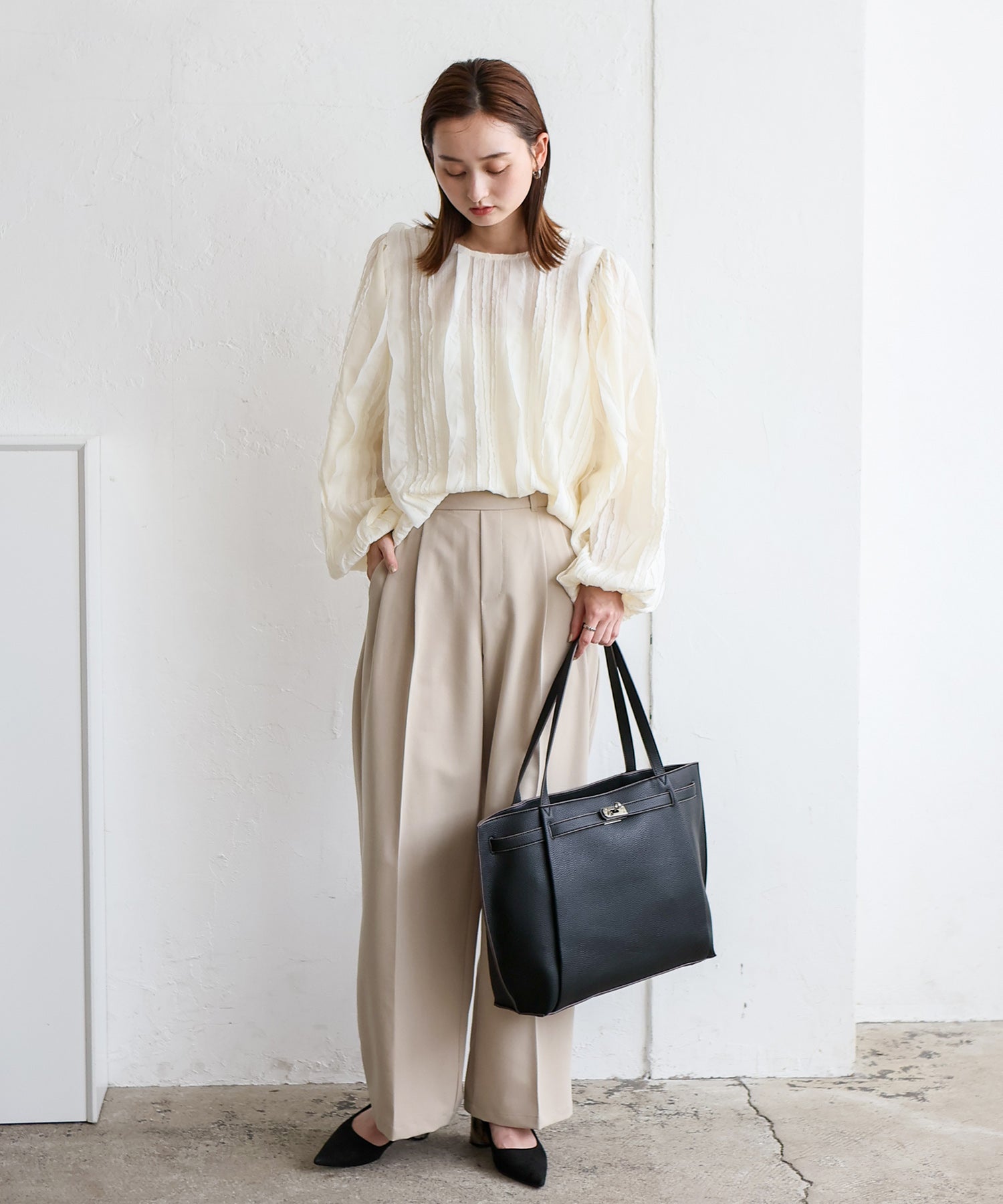 ヴィータフェリーチェ VitaFelice ロングハンドルトートバッグ （BLACK） BLACK