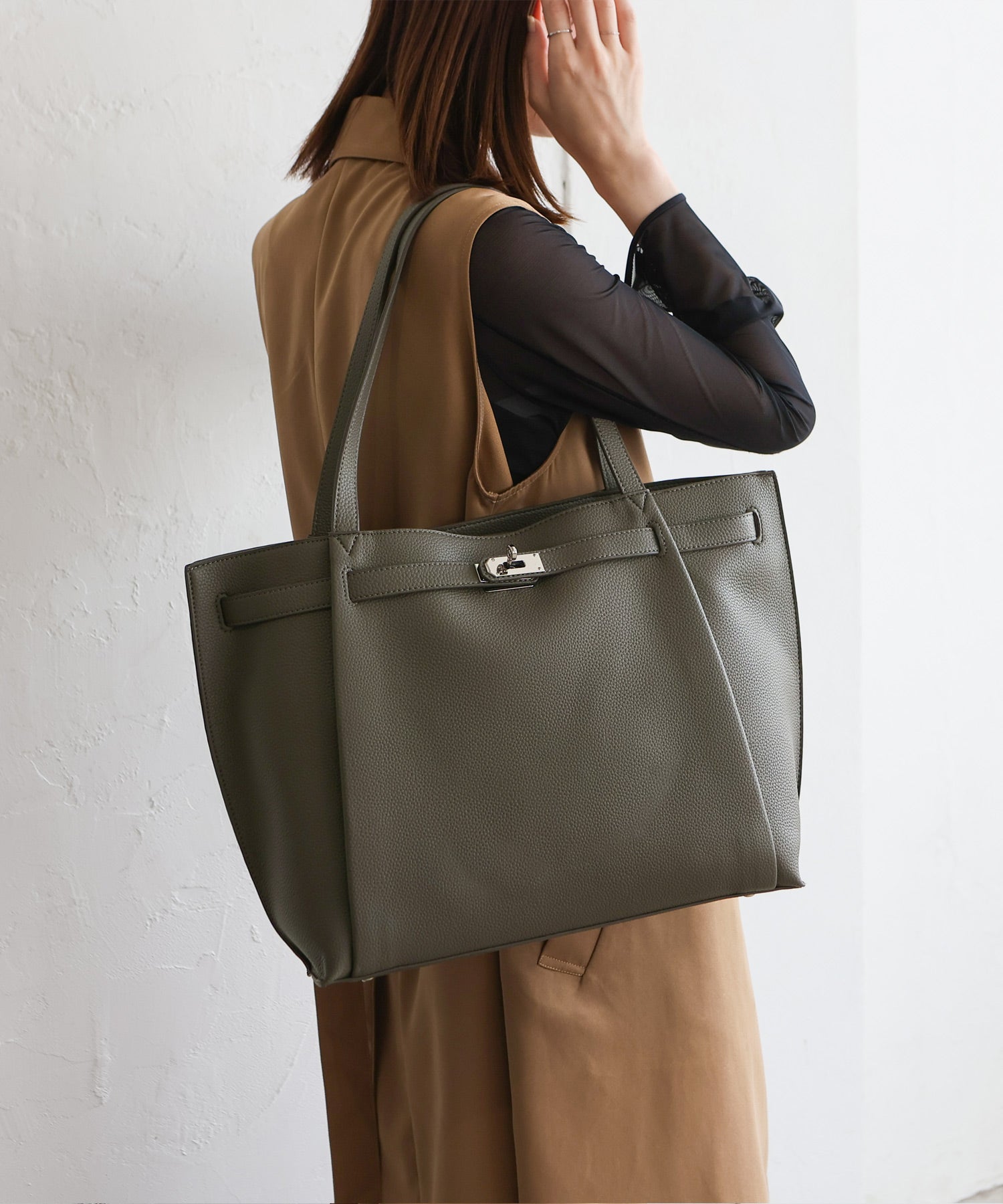 ヴィータフェリーチェ VitaFelice ロングハンドルトートバッグ （BLACK） BLACK