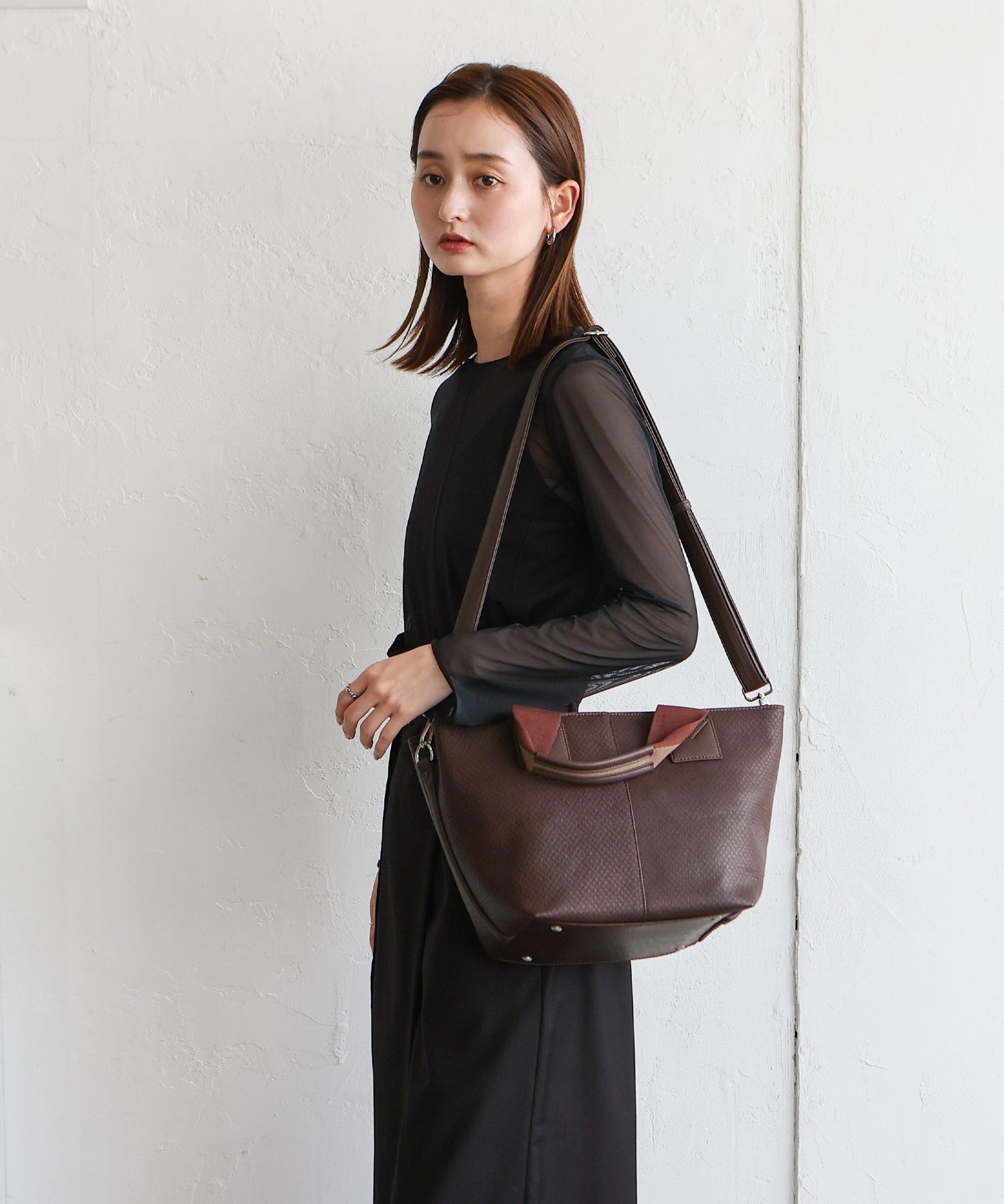 ヴィータフェリーチェ VitaFelice テープハンドル2WAYトートバッグ （DBROWN） DBROWN