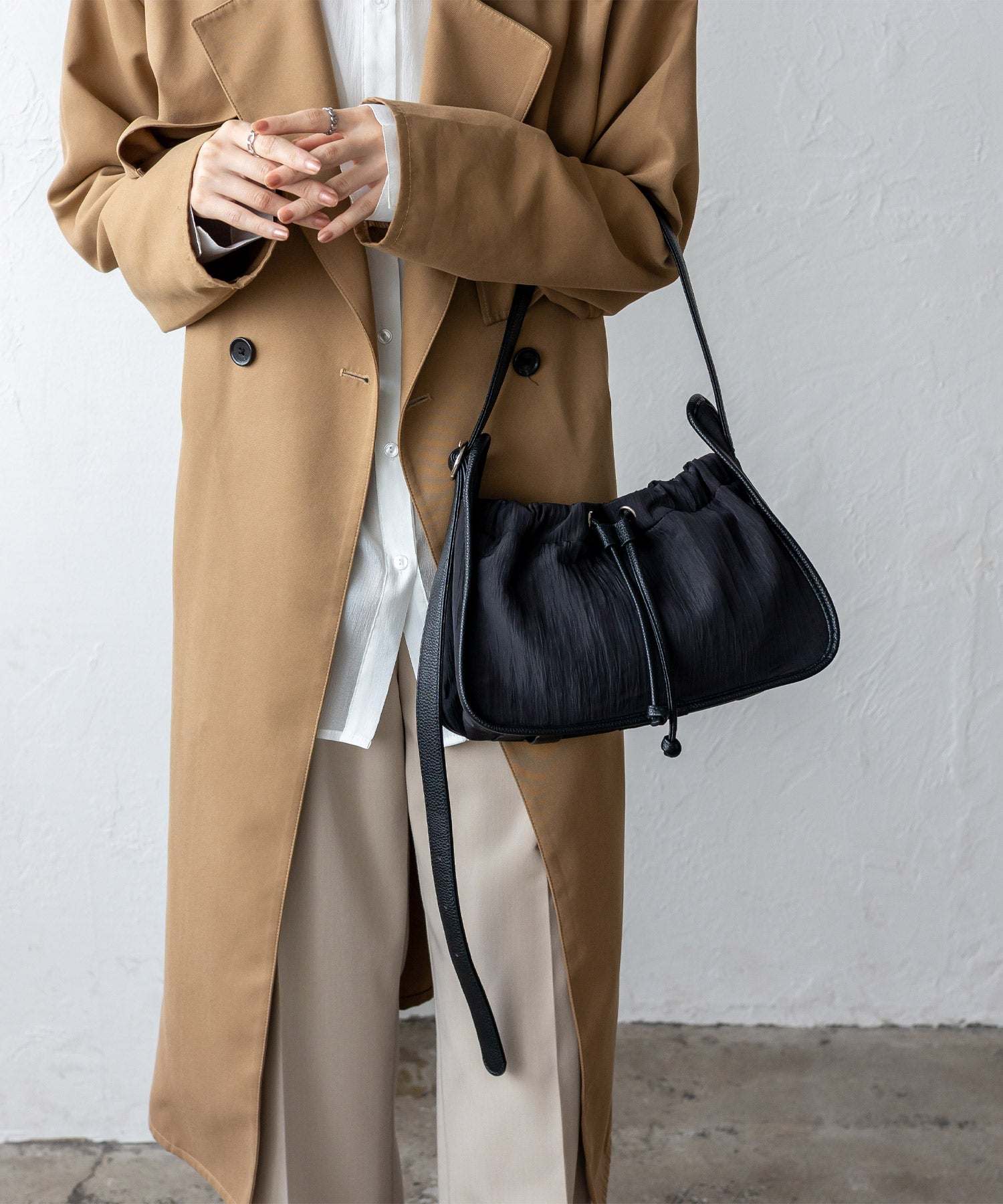 ヴィータフェリーチェ VitaFelice プリーツ巾着MINIバッグ （BLACK） BLACK