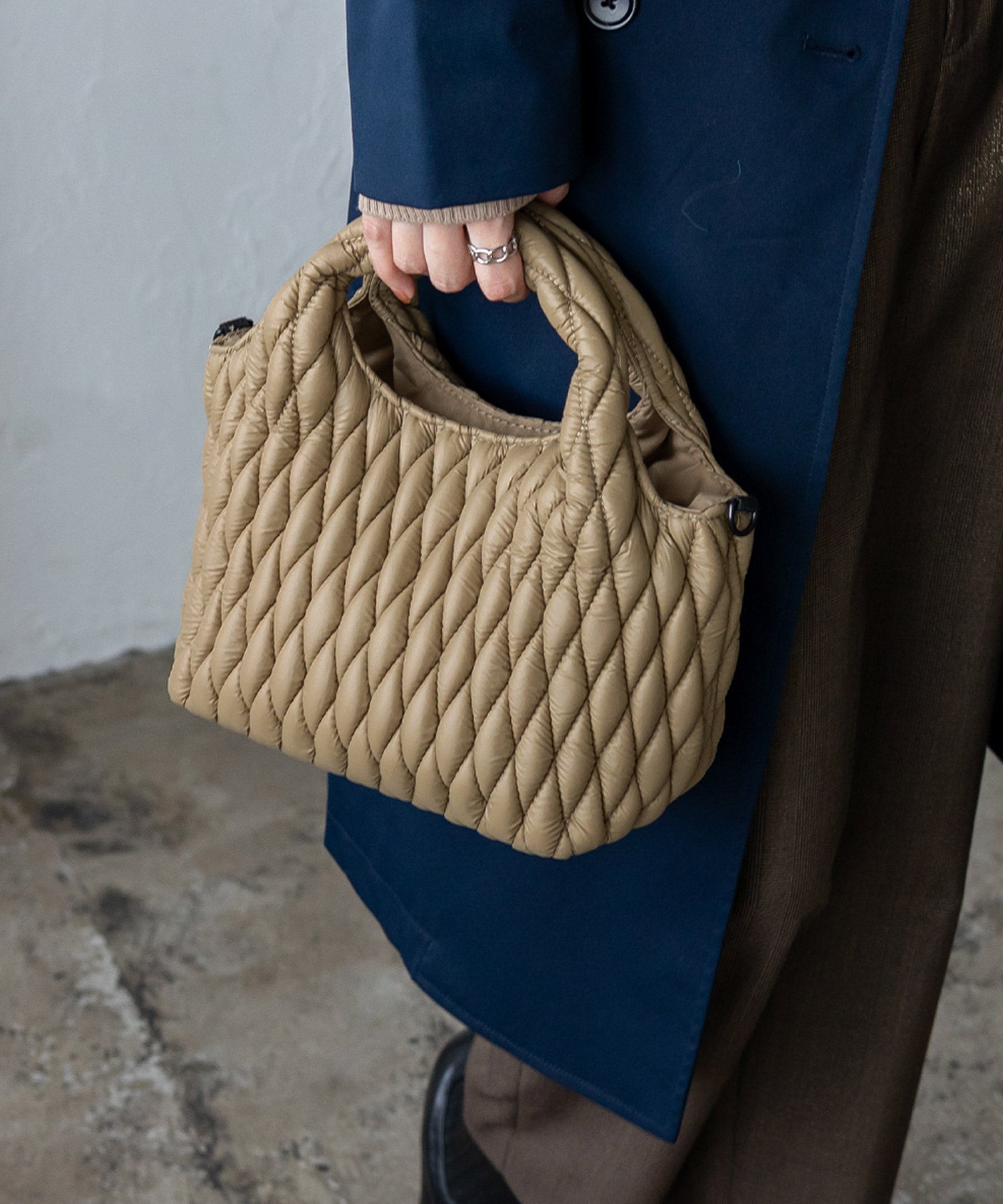 ヴィータフェリーチェ VitaFelice キルティング2wayトートバッグ （KHAKI） KHAKI