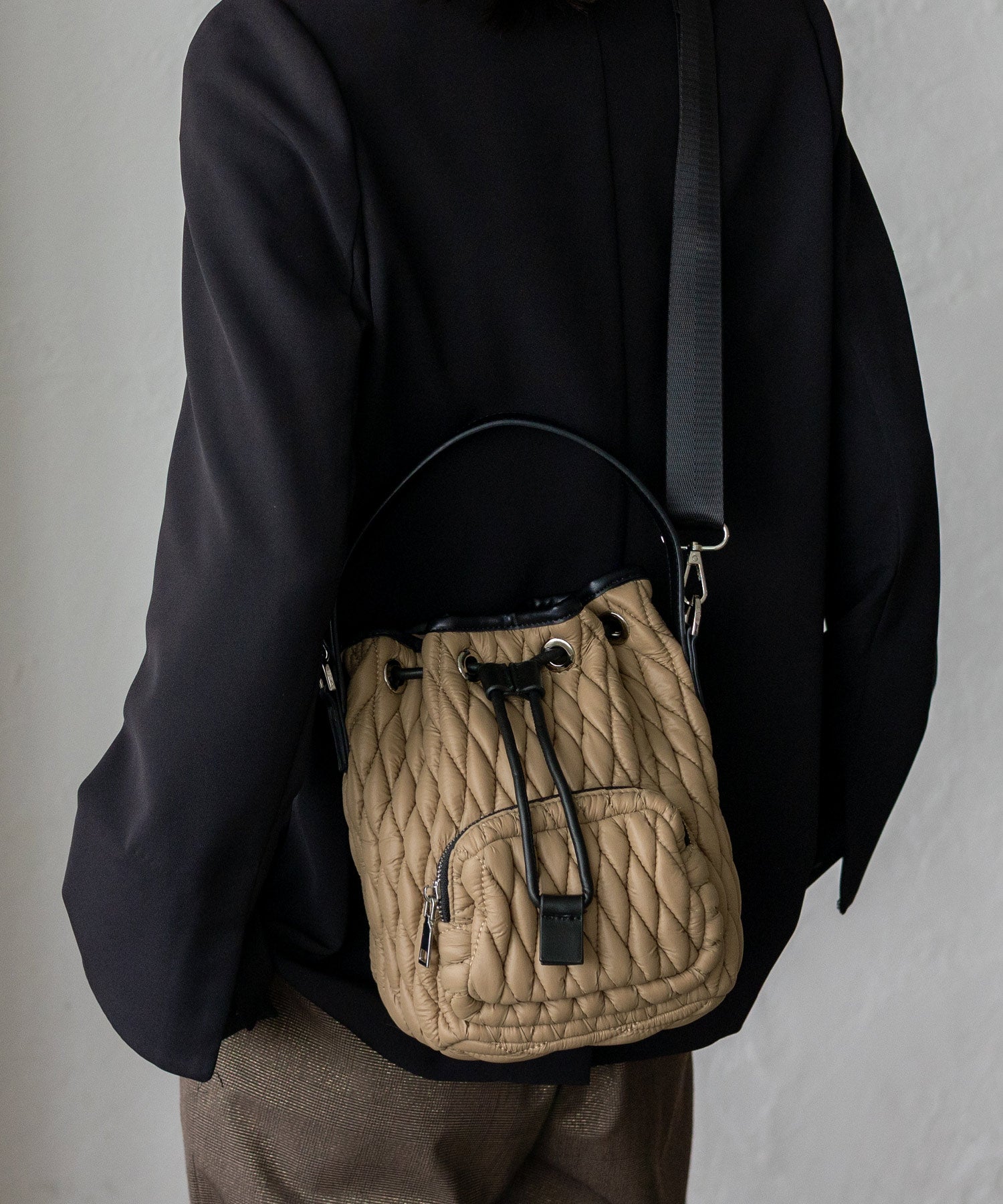 ヴィータフェリーチェ VitaFelice キルティング2way巾着バッグ （BEIGE） BEIGE