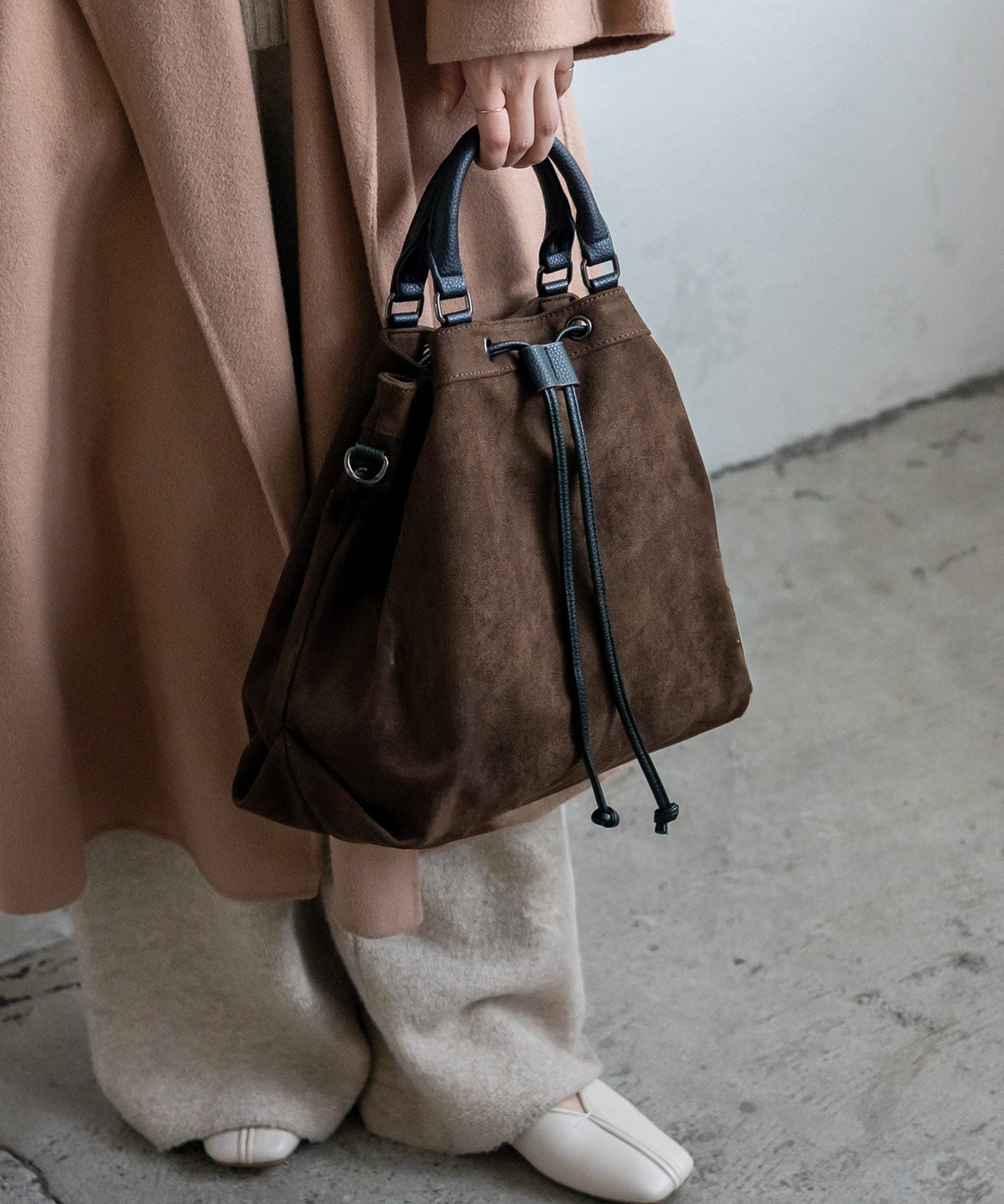 ヴィータフェリーチェ VitaFelice 巾着2wayトートバッグ ショルダーバッグ （SBROWN） SBROWN
