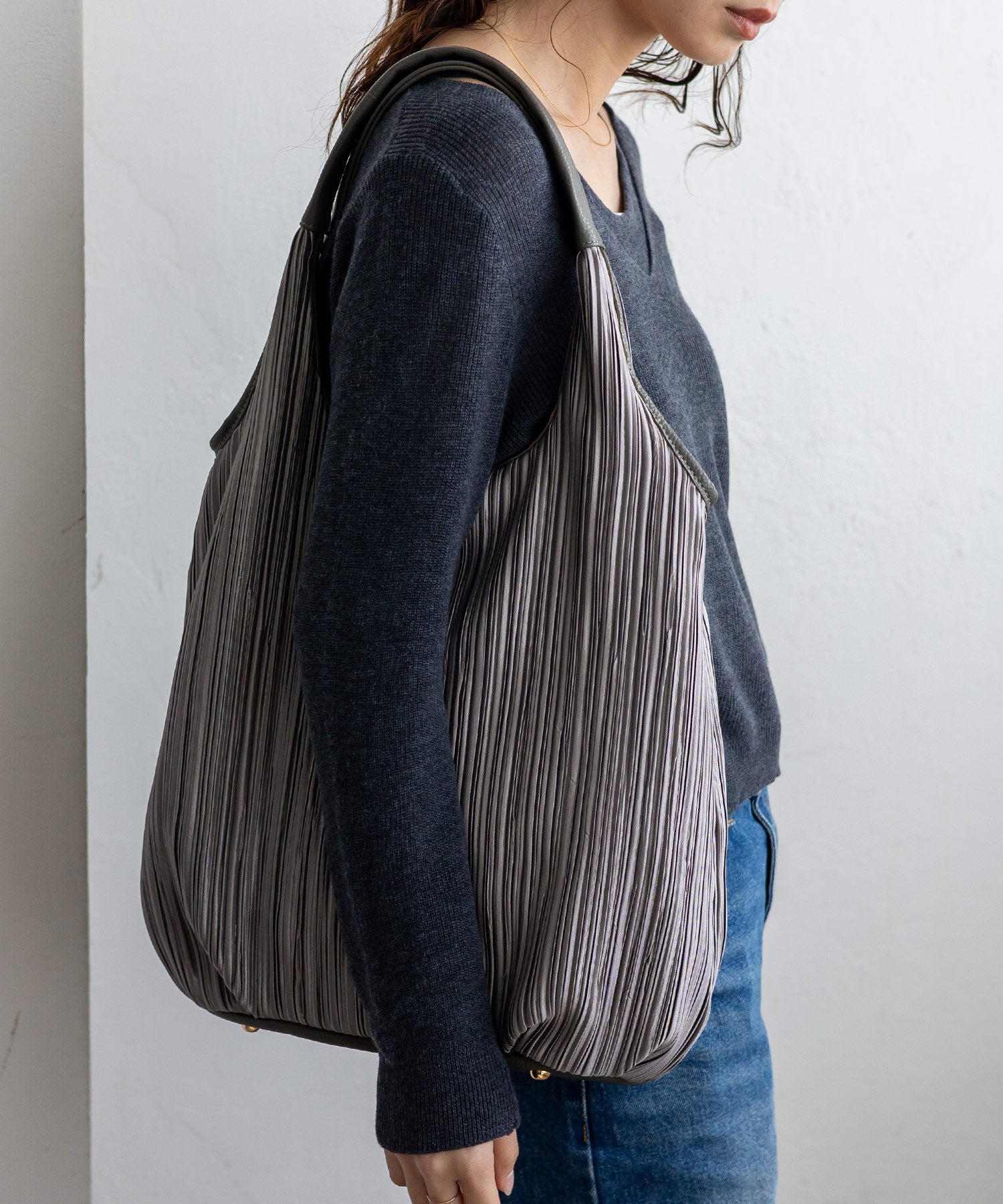 ヴィータフェリーチェ VitaFelice プリーツロングハンドルトートバッグ （GRAY） GRAY