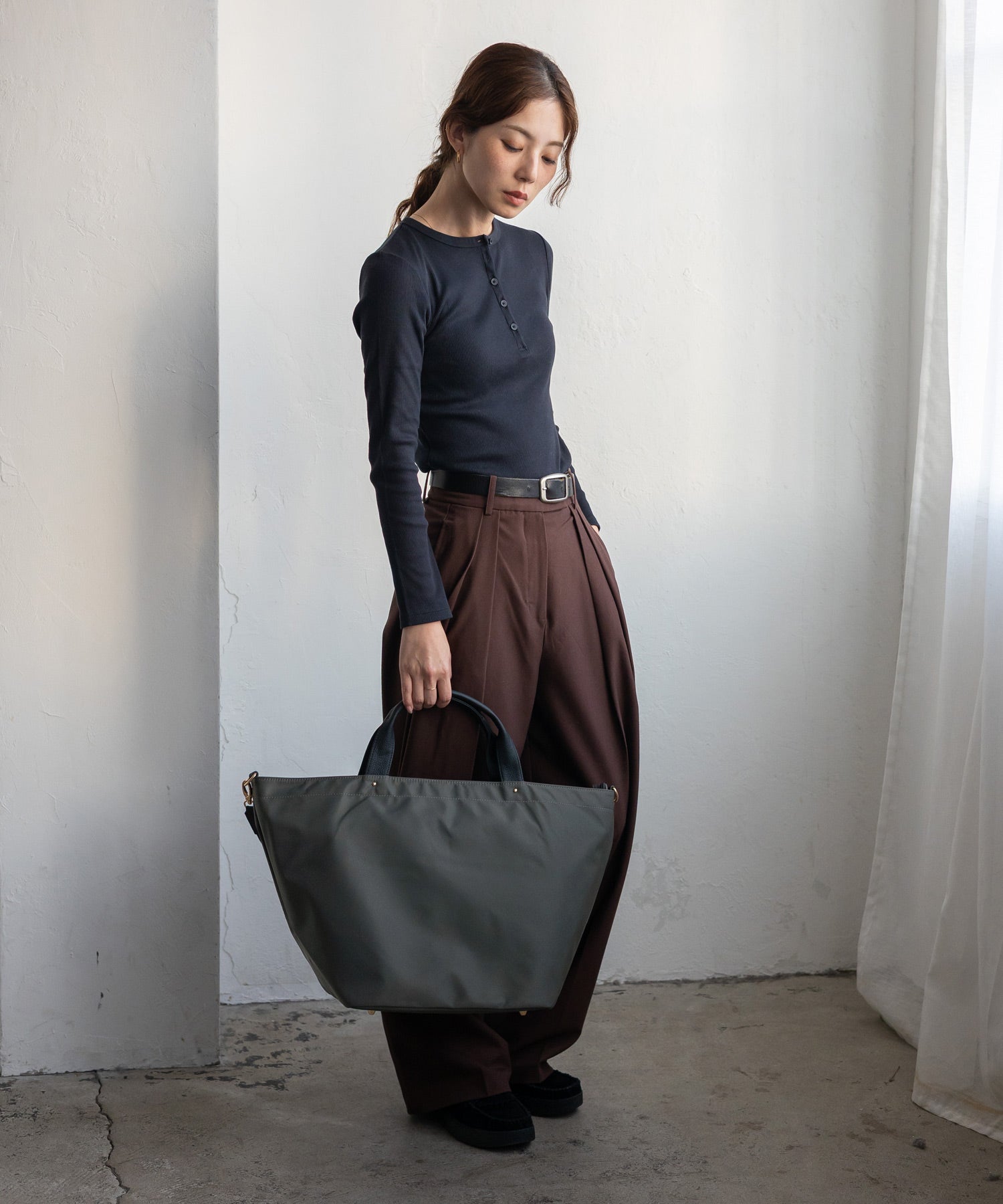 ヴィータフェリーチェ VitaFelice 本革×ナイロントートバッグ 本革ハンドル A4 斜めがけ 2way ショルダーバッグ 旅行バッグ 出張バッグ マザーバッグ （BLACK） BK