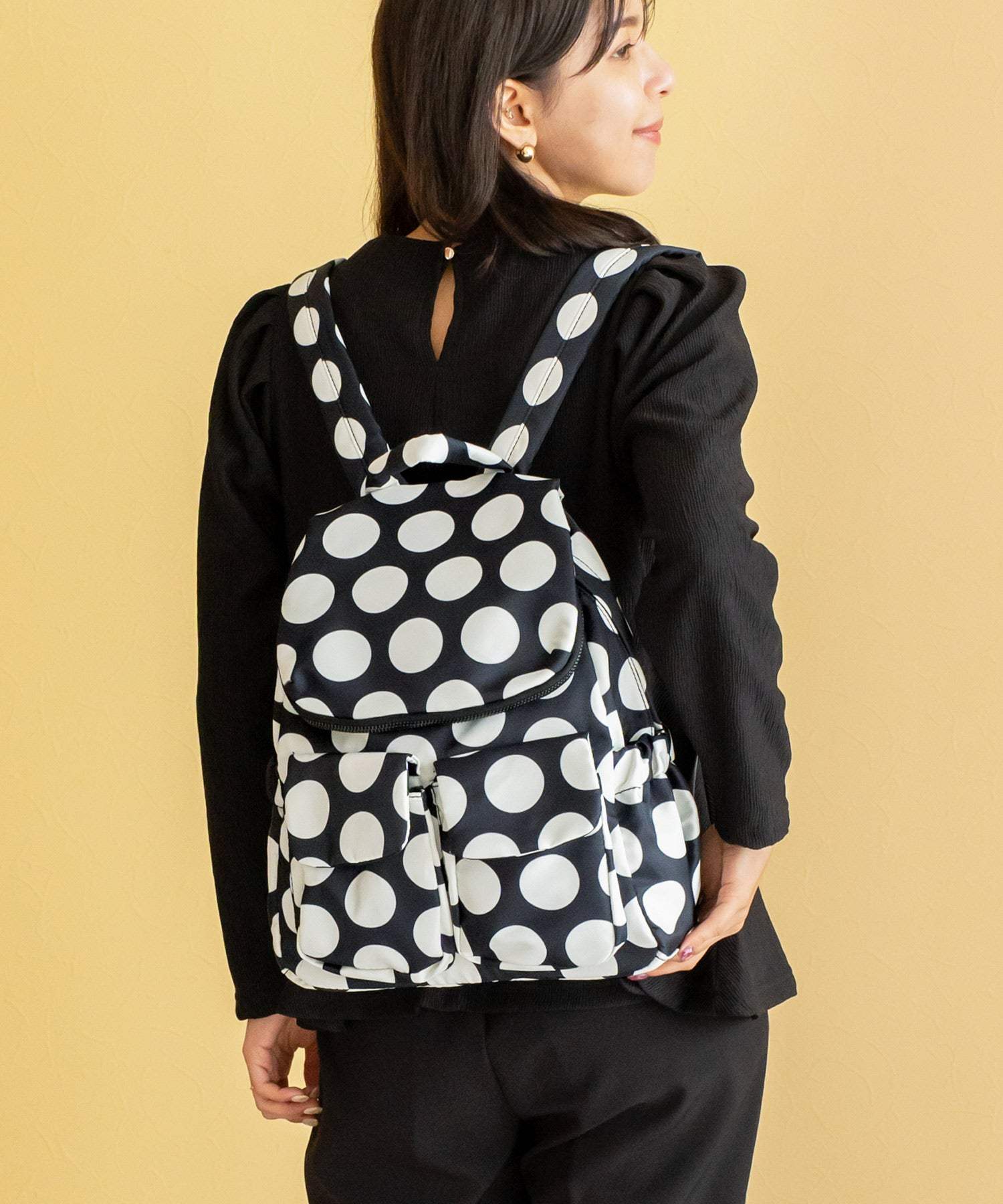 ヴィータフェリーチェ VitaFelice 10ポケットナイロンリュックサック （BLACK） BLACK