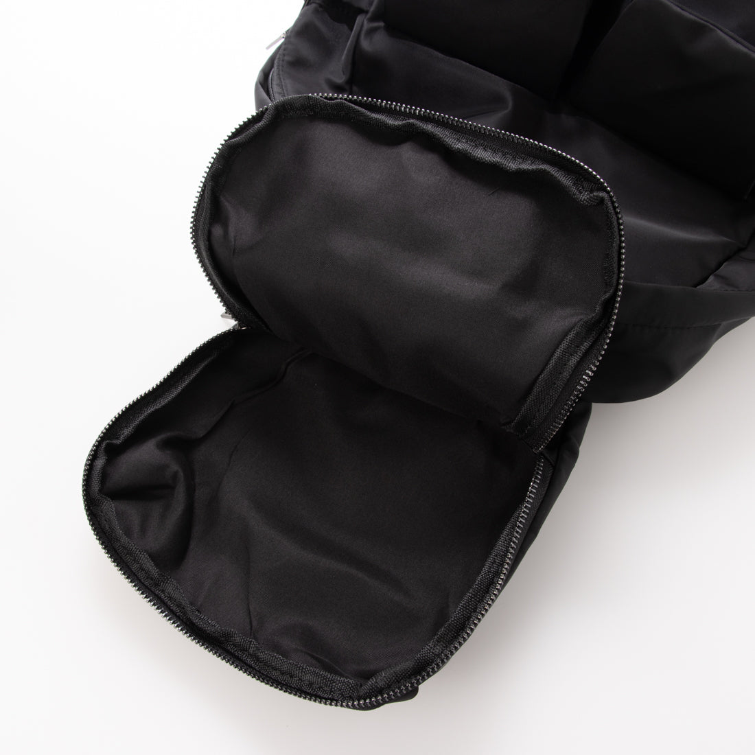 ヴィータフェリーチェ VitaFelice 10ポケットナイロンリュックサック （BLACK） BLACK