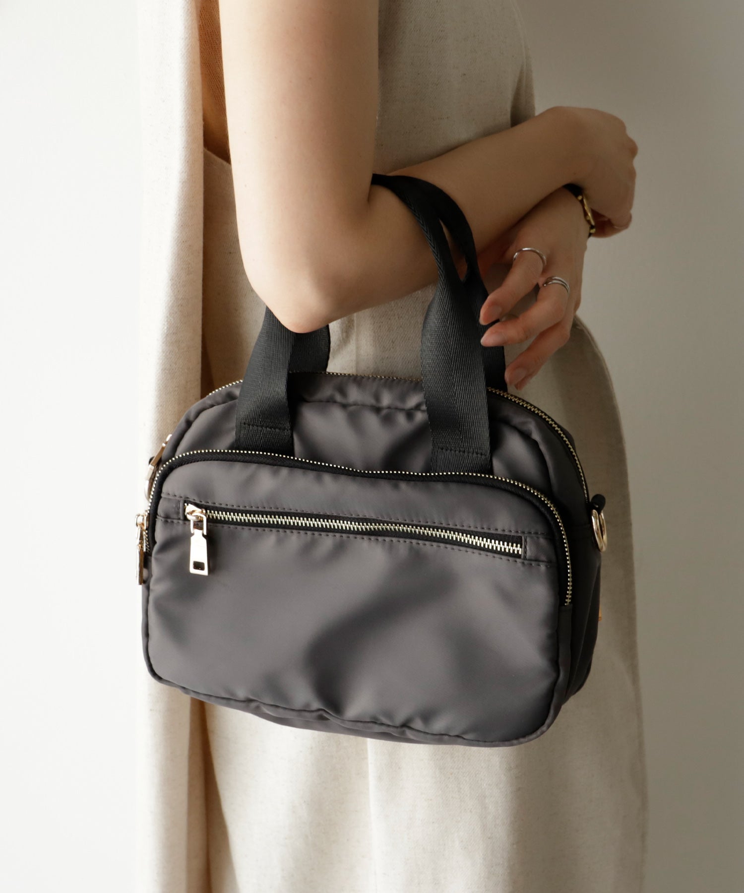 ヴィータフェリーチェ VitaFelice ナイロン2wayミニショルダートート （CHARCOAL） CHARCOAL