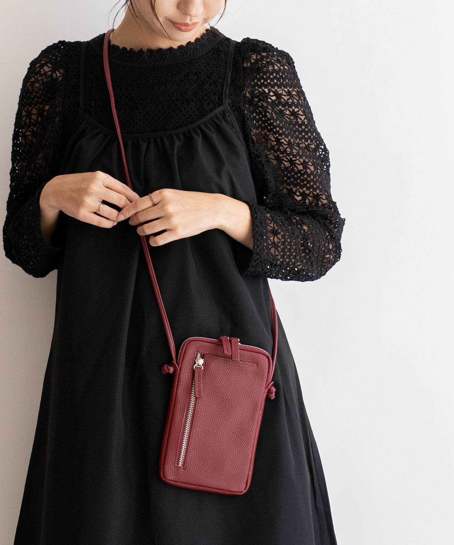 ヴィータフェリーチェ VitaFelice 本革ショルダーポシェット （BLACK） BLACK