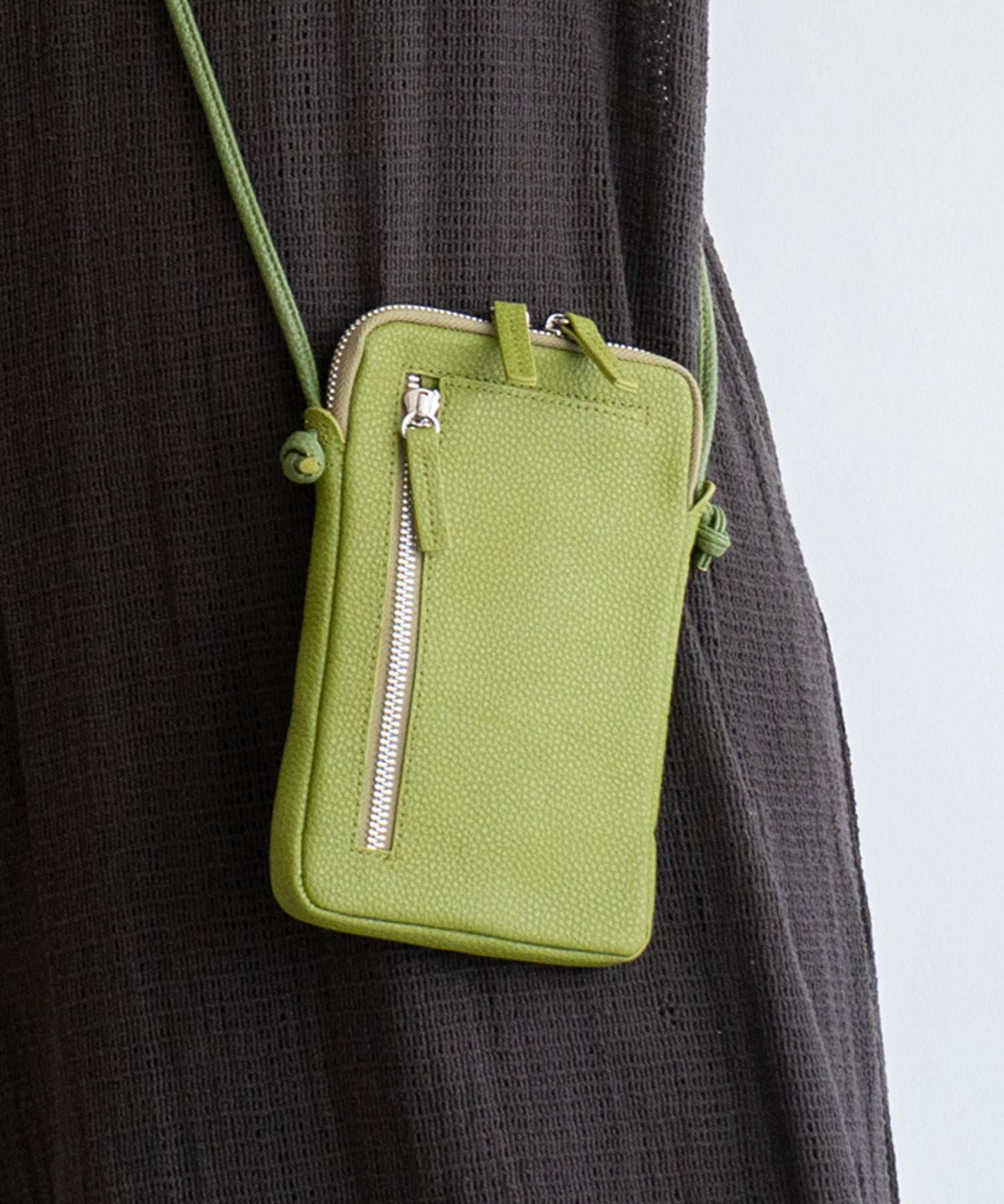 ヴィータフェリーチェ VitaFelice 本革ショルダーポシェット （GREEN） GREEN
