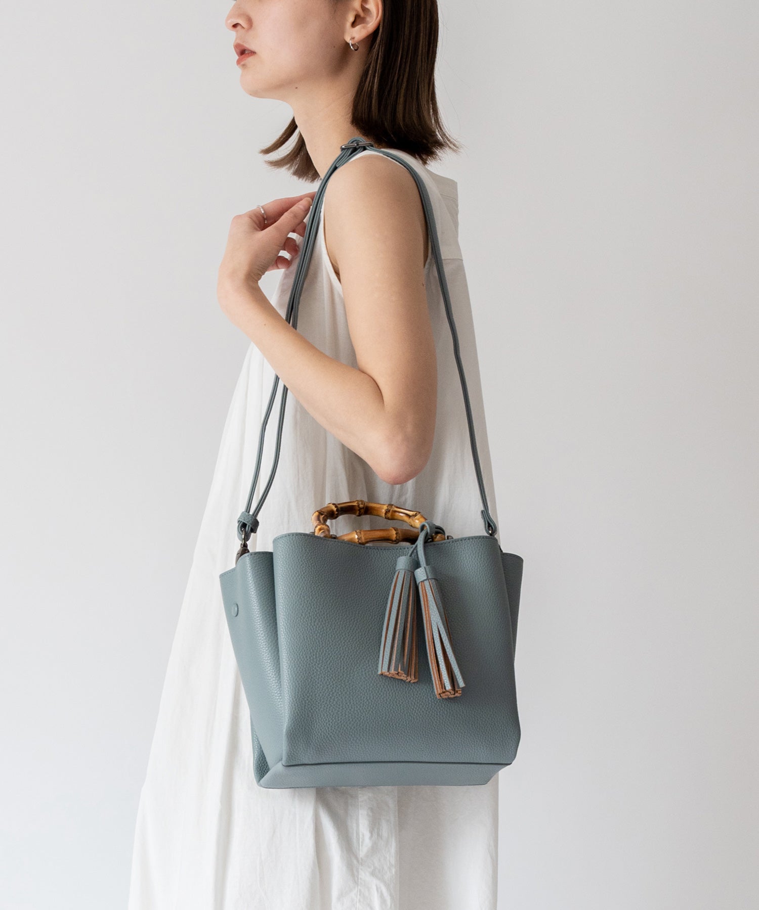 ヴィータフェリーチェ VitaFelice バンブーハンドル2wayミニバッグ （LIGHTBLUE） LIGHTBLUE