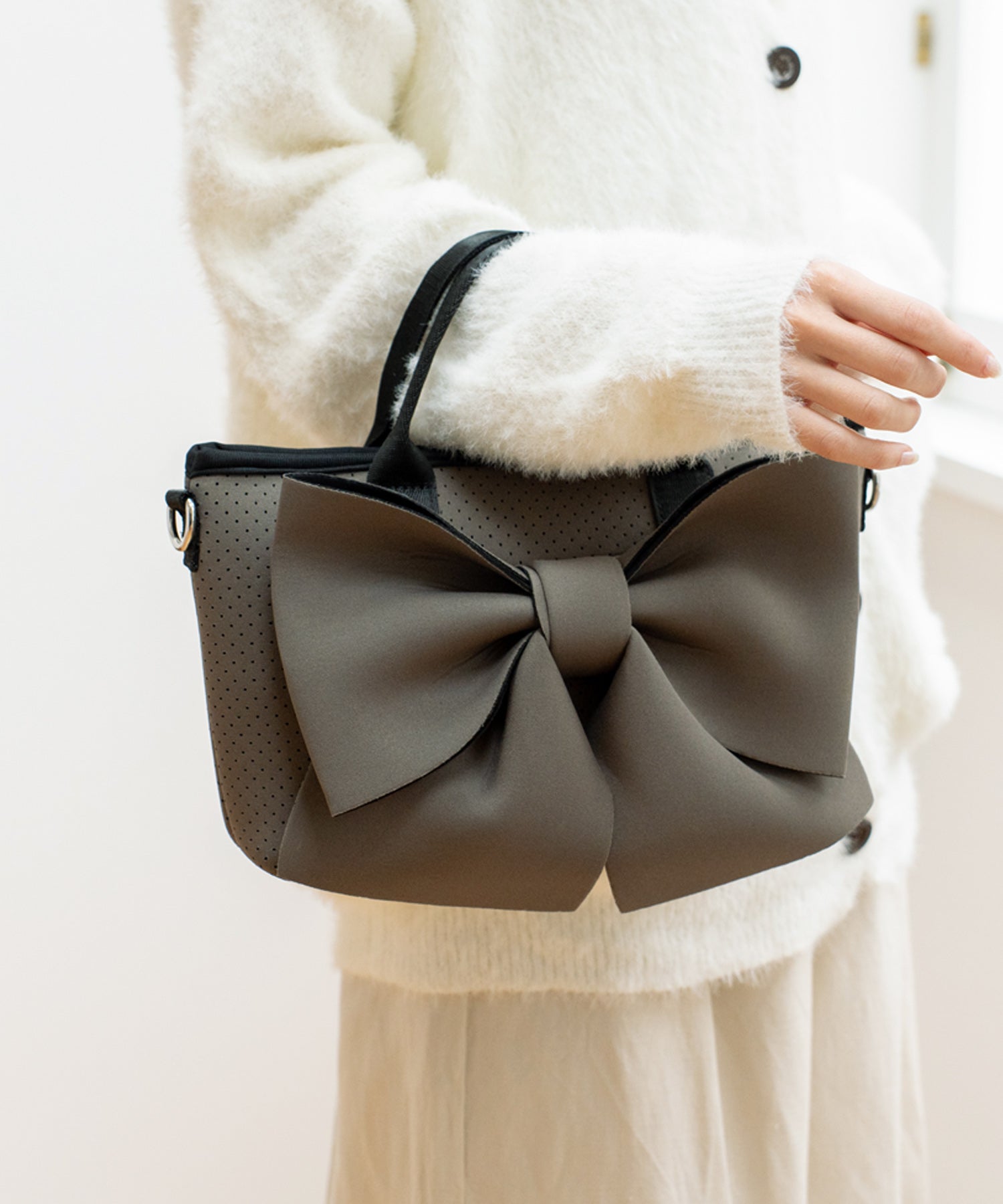 ヴィータフェリーチェ VitaFelice ネオプレーン2wayリボンショルダーバッグ,MOCHA