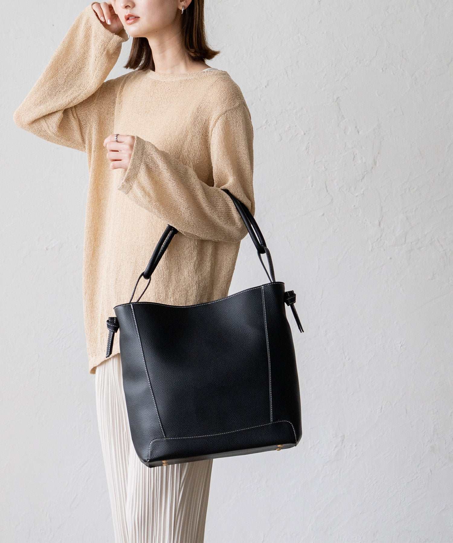 ヴィータフェリーチェ VitaFelice ワンハンドルトートバッグ