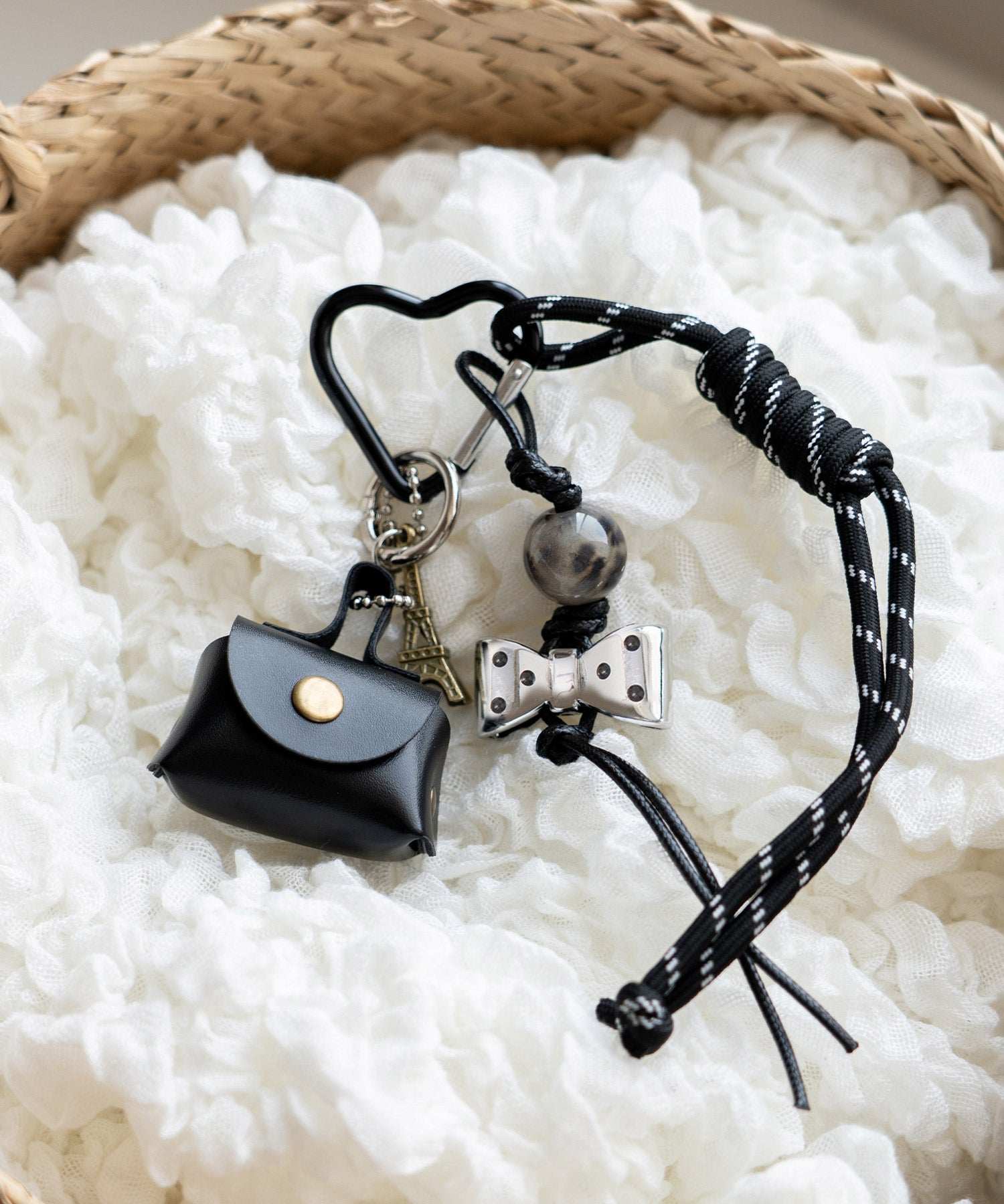 チャーム VitaFelice paracord & motif bag charm