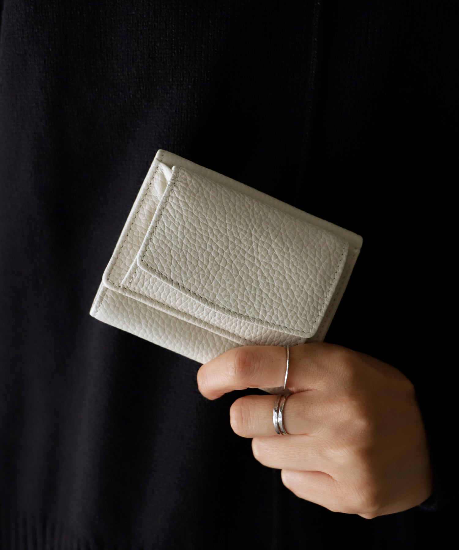 ヴィータフェリーチェ VitaFelice 【スキミング防止】本革スクエアミニウォレット,OFFWHITE