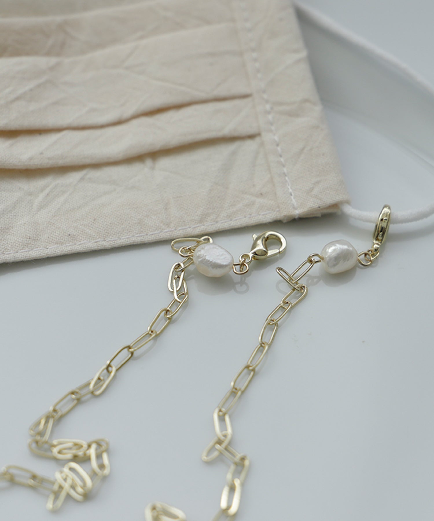 ヴィータフェリーチェ VitaFelice 淡水パールケーブルマスクチェーン （GOLD） GOLD