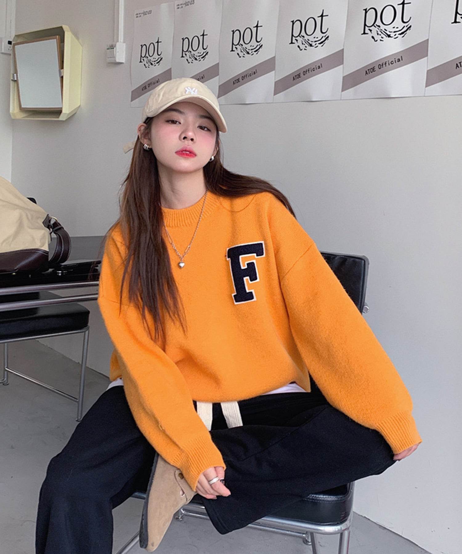 VitaFelice F logo knit