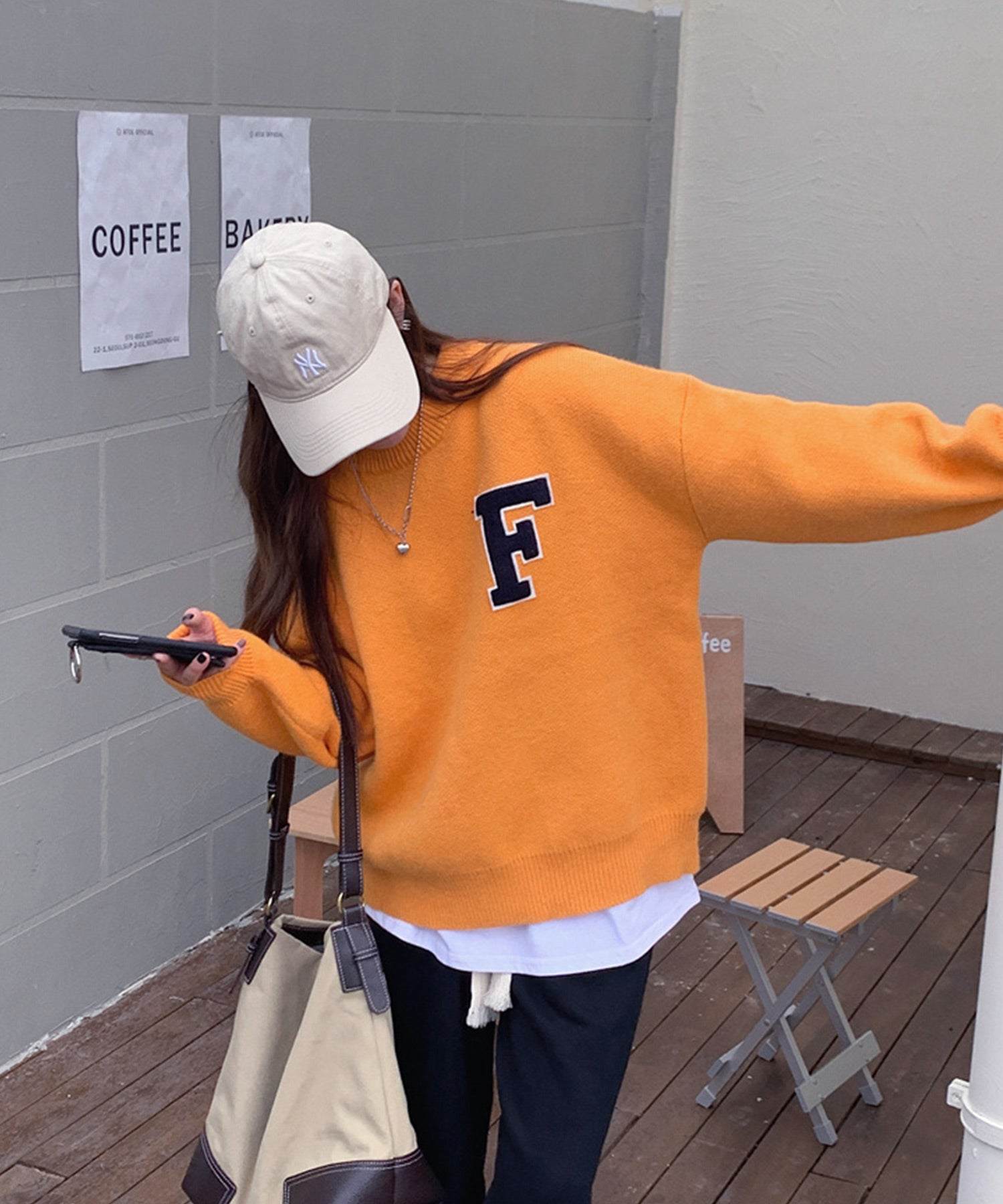 ヴィータフェリーチェ VitaFelice Fロゴニット