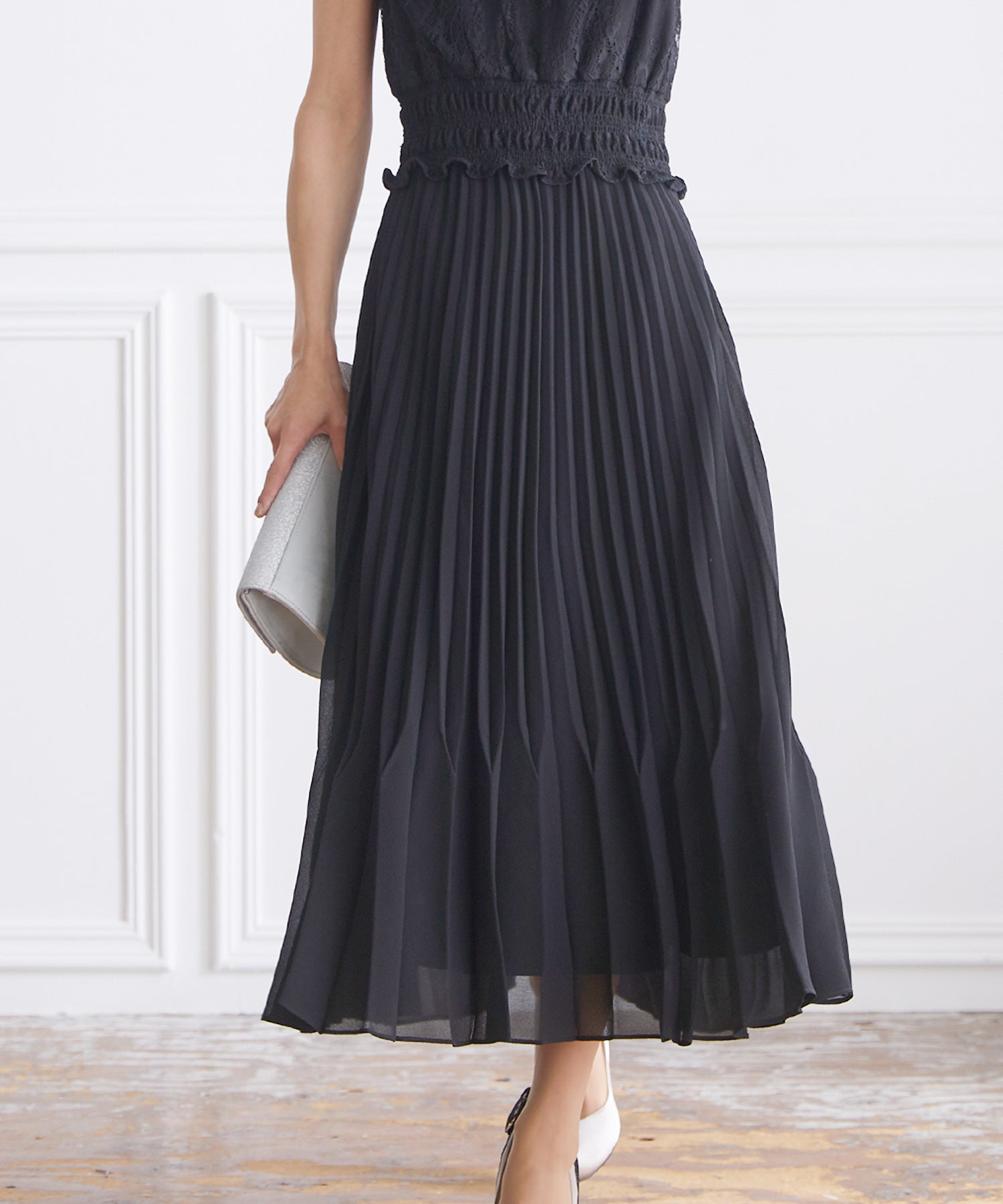 ヴィータフェリーチェ VitaFelice ロング丈ノースリーブレースフリルワンピースドレス 結婚式 パーティードレス フォーマルドレス お呼ばれ ドレス ミセス 二次会 同窓会 成人式 プリーツ ゴム  （アーミーカーキ） アーミーカーキ