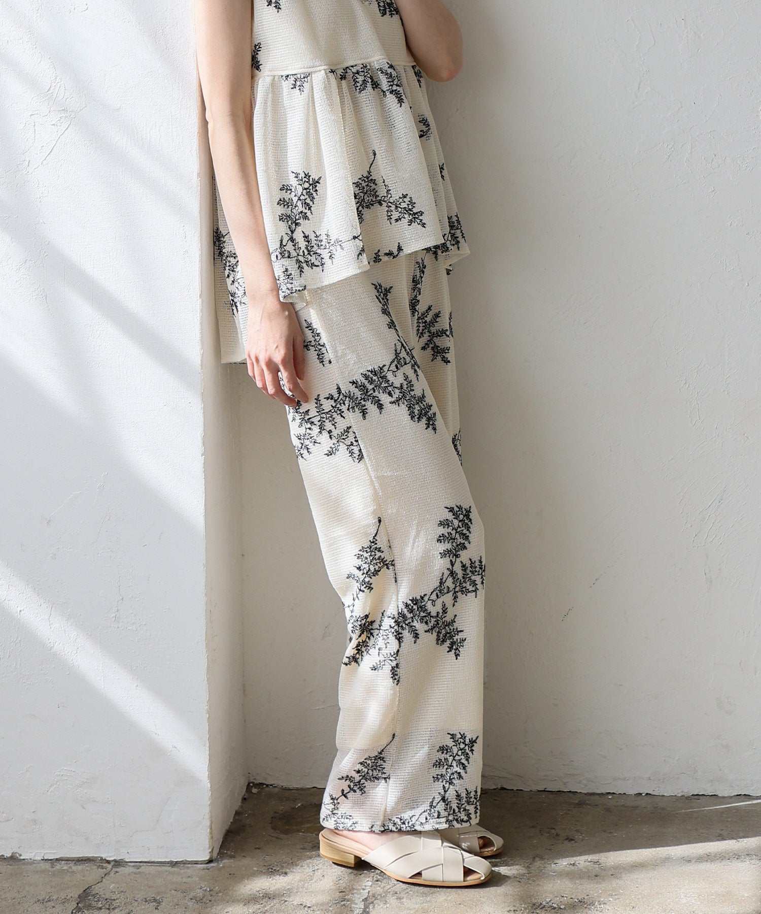 ヴィータフェリーチェ VitaFelice 花柄刺繍シアーパンツ （BLACK） BLACK