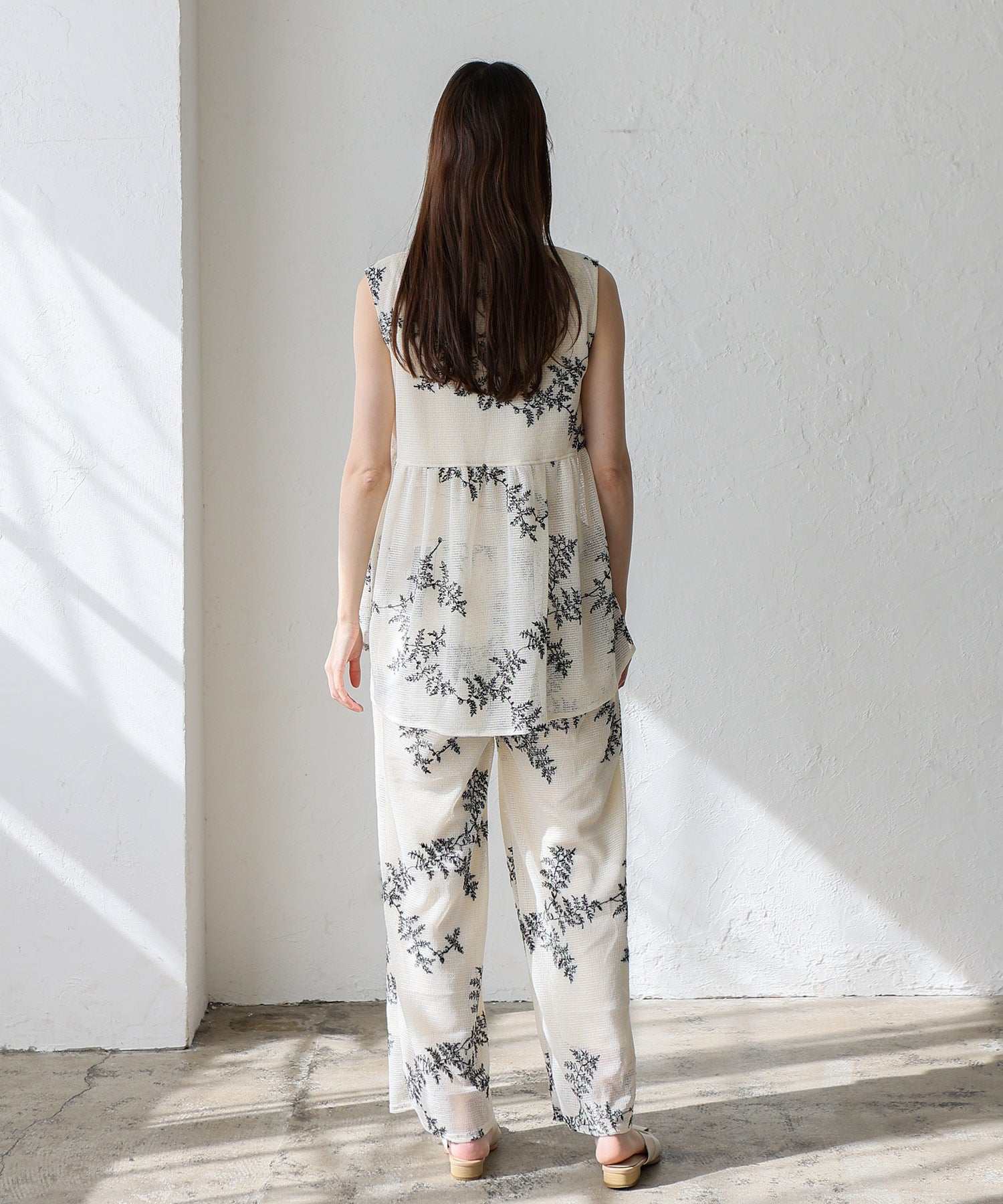 ヴィータフェリーチェ VitaFelice 花柄刺繍シアーパンツ （BLACK） BLACK