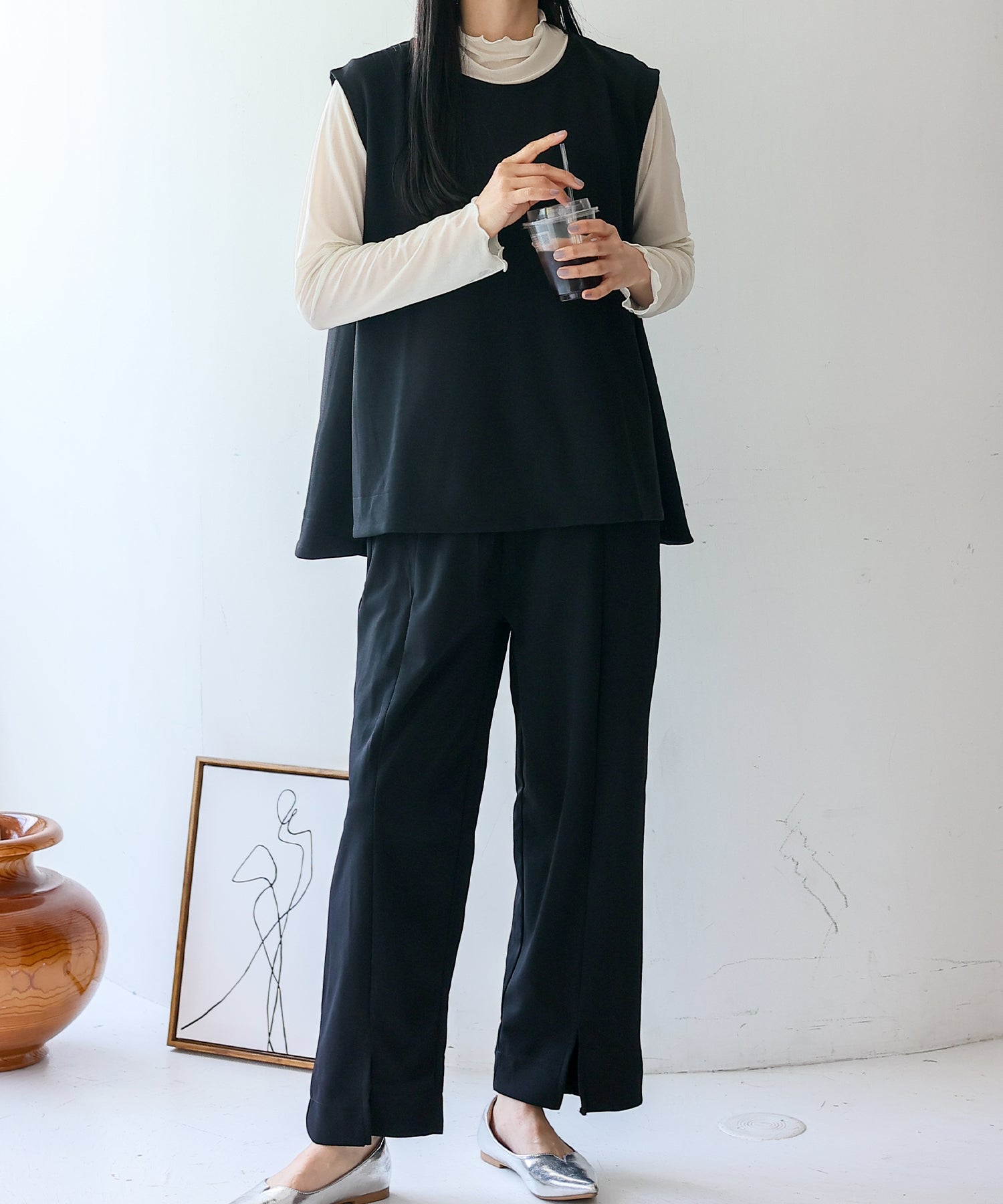 ヴィータフェリーチェ VitaFelice リラックスフィット センタープレスストレートパンツ （BLACK） BLACK