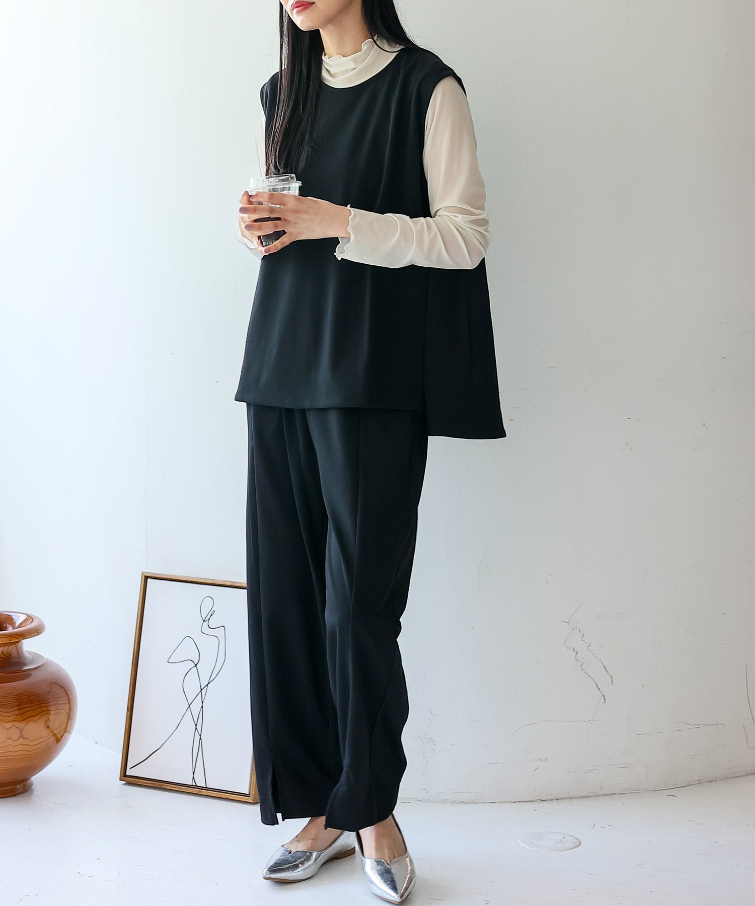 ヴィータフェリーチェ VitaFelice リラックスフィット センタープレスストレートパンツ （BLACK） BLACK