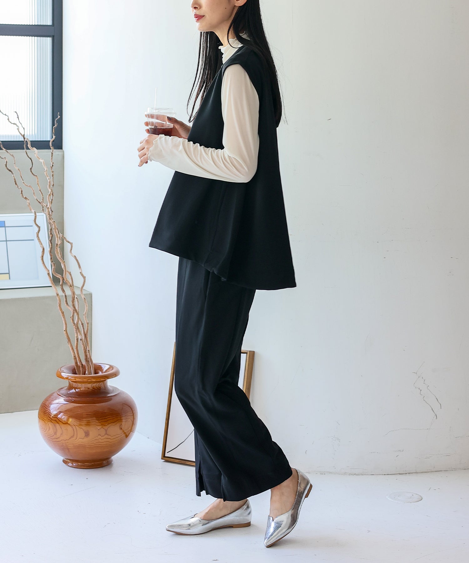 ヴィータフェリーチェ VitaFelice リラックスフィット センタープレスストレートパンツ （BLACK） BLACK