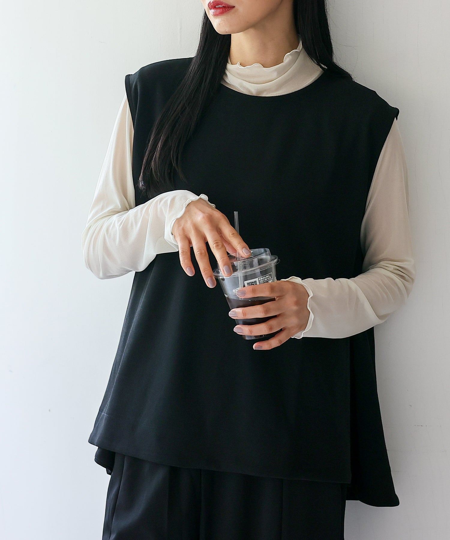 ヴィータフェリーチェ VitaFelice リラックスフィット センタープレスストレートパンツ （BLACK） BLACK