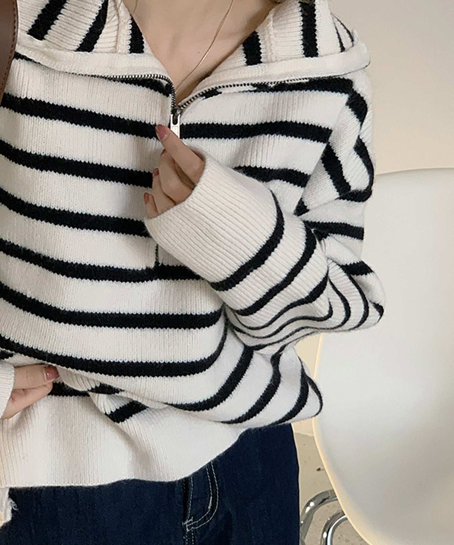 VitaFelice Sailor collar front zip knit pullover
