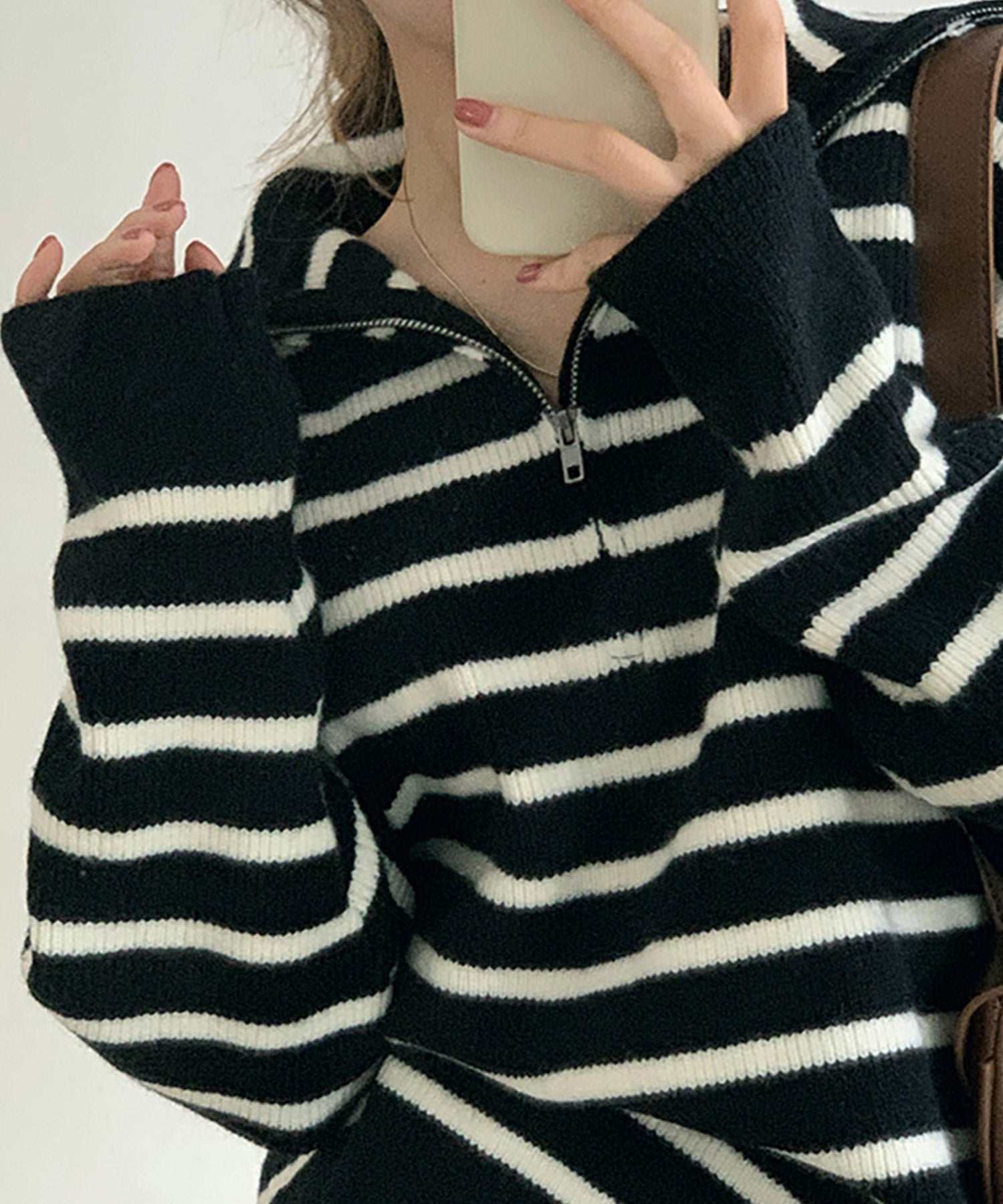 ヴィータフェリーチェ VitaFelice セーラーカラーフロントジップニットプルオーバー