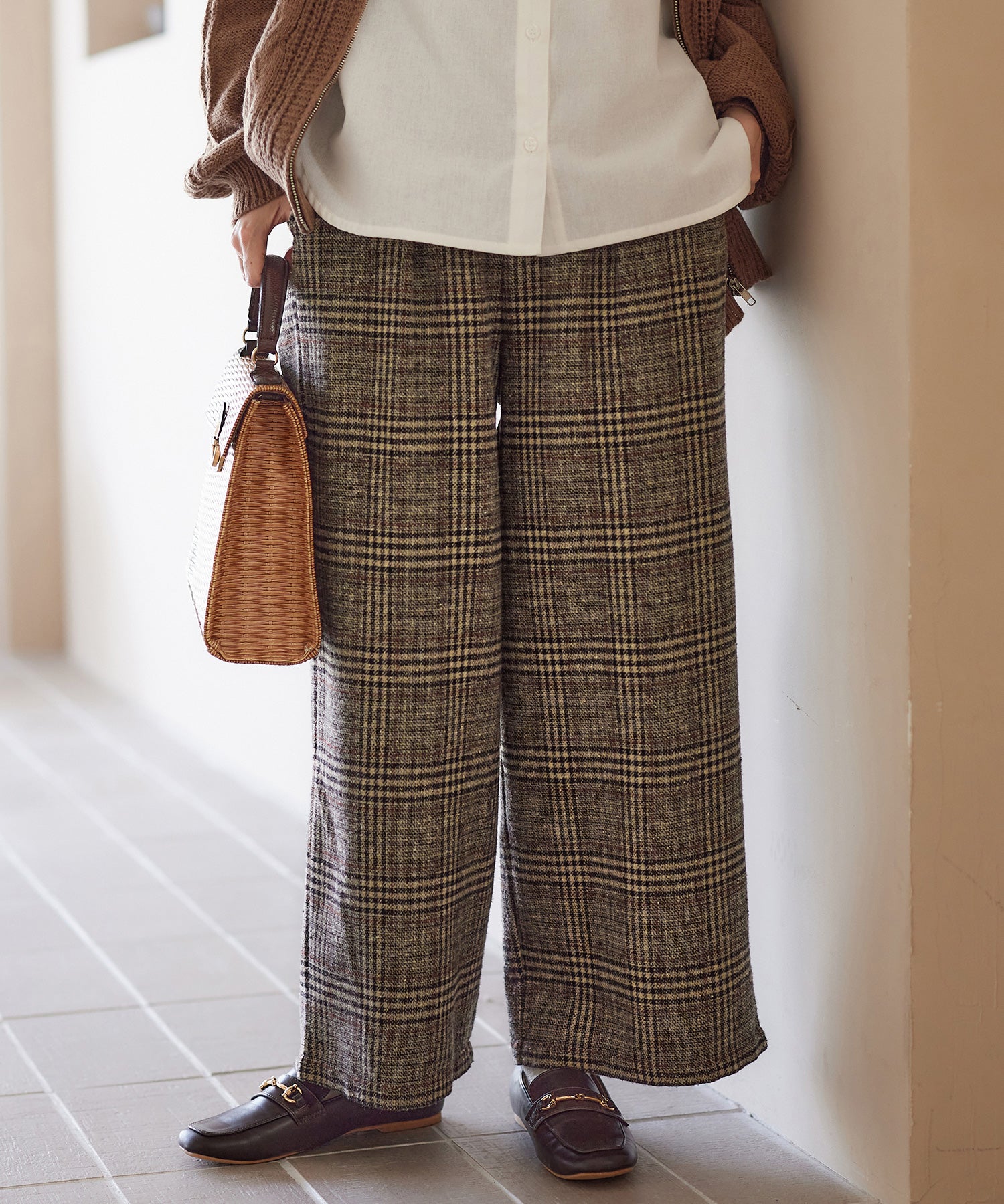 Viola e Viola Loose Straight Check Pants